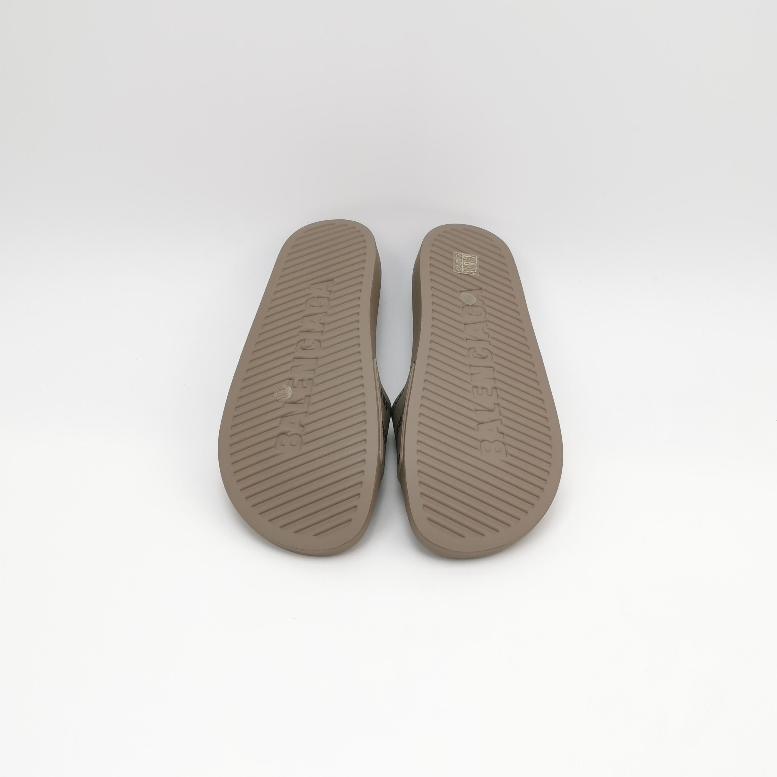 Balenciaga Balenciaga Double B Logo Pool Slides EU 40 Size US 7 / EU 40 - 6 Thumbnail