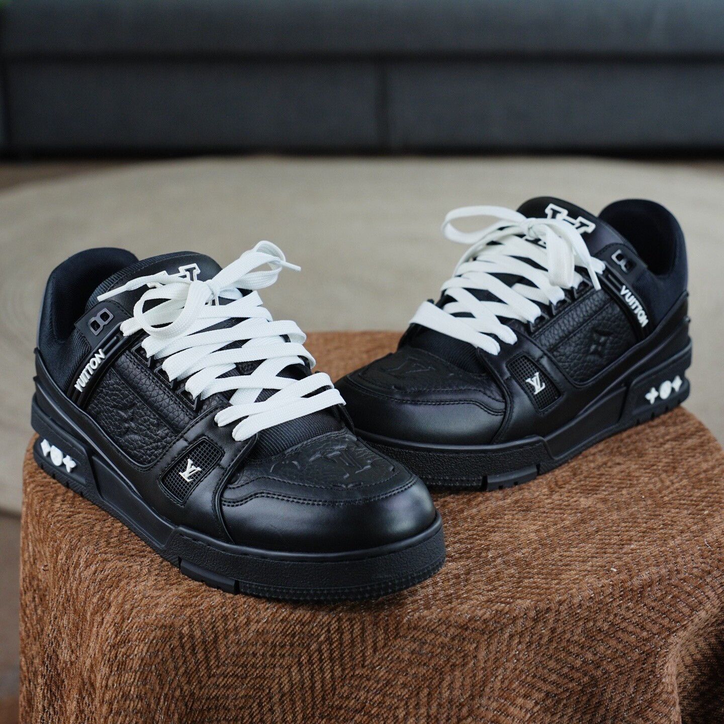 Louis Vuitton Louis Vuitton Training Black Lowtop Sneakers 7.5 Men Size US 7.5 / EU 40-41 - 3 Thumbnail