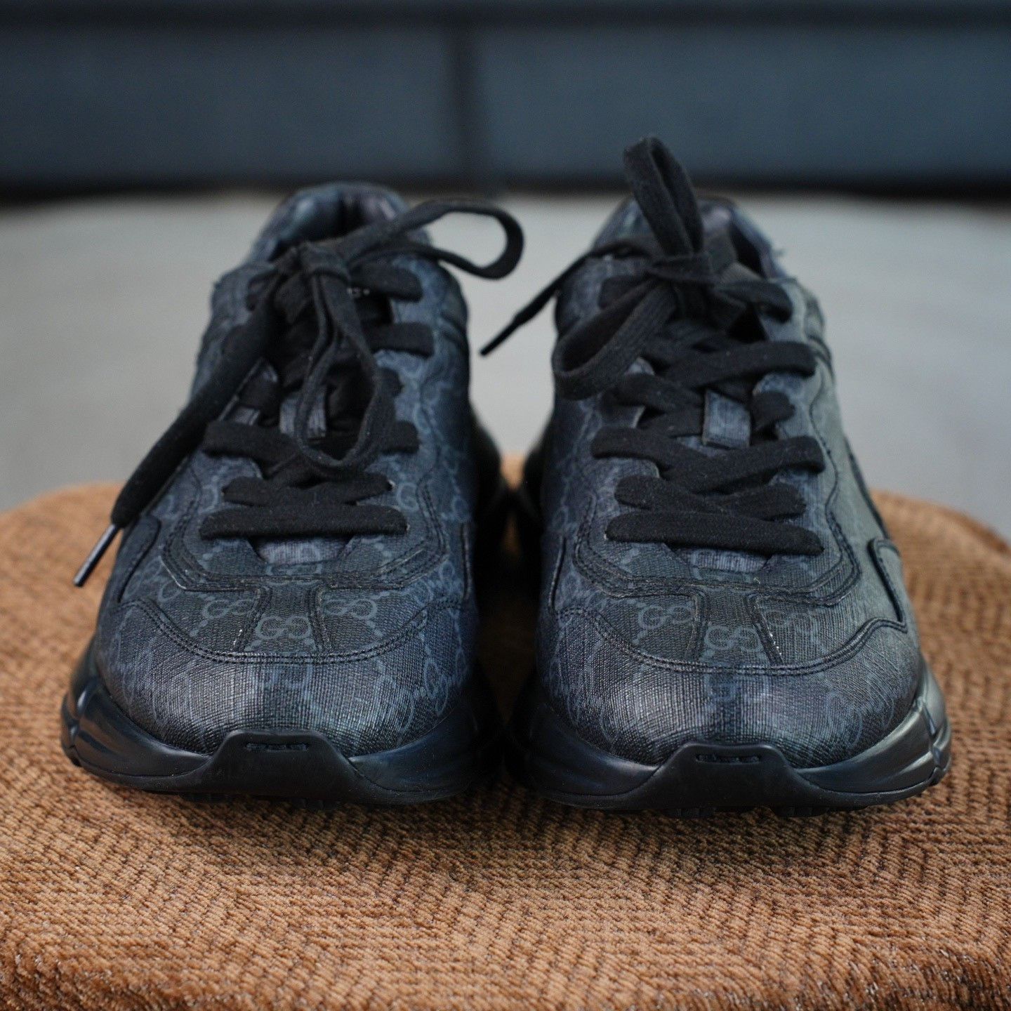 Gucci Gucci Black Lowtop Sneakers 8.5 Men Size US 8.5 / EU 41-42 - 3 Thumbnail