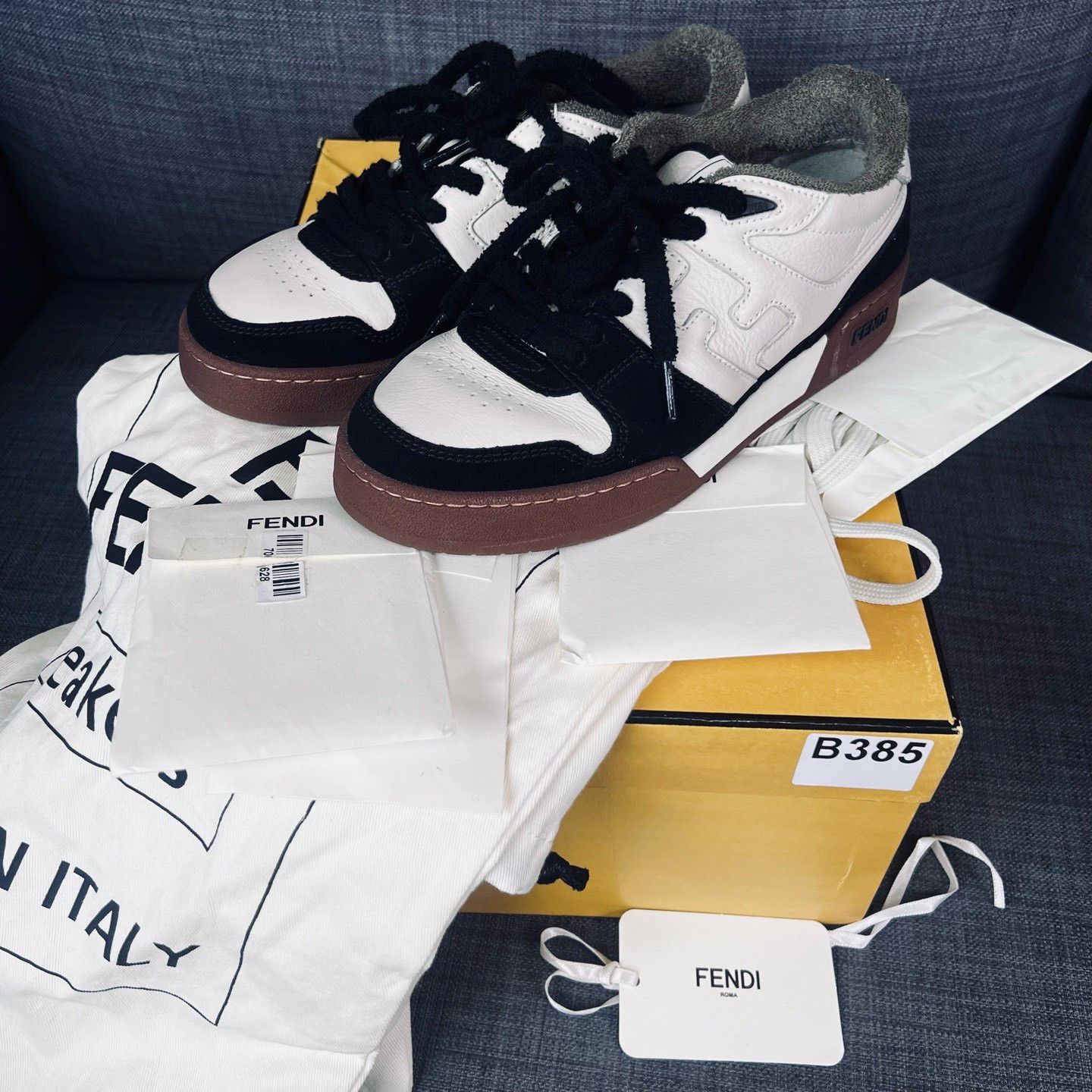 Fendi Fendi Black Lowtop Sneakers us_7-5 Women Size US 7.5 / IT 37.5 - 8 Thumbnail