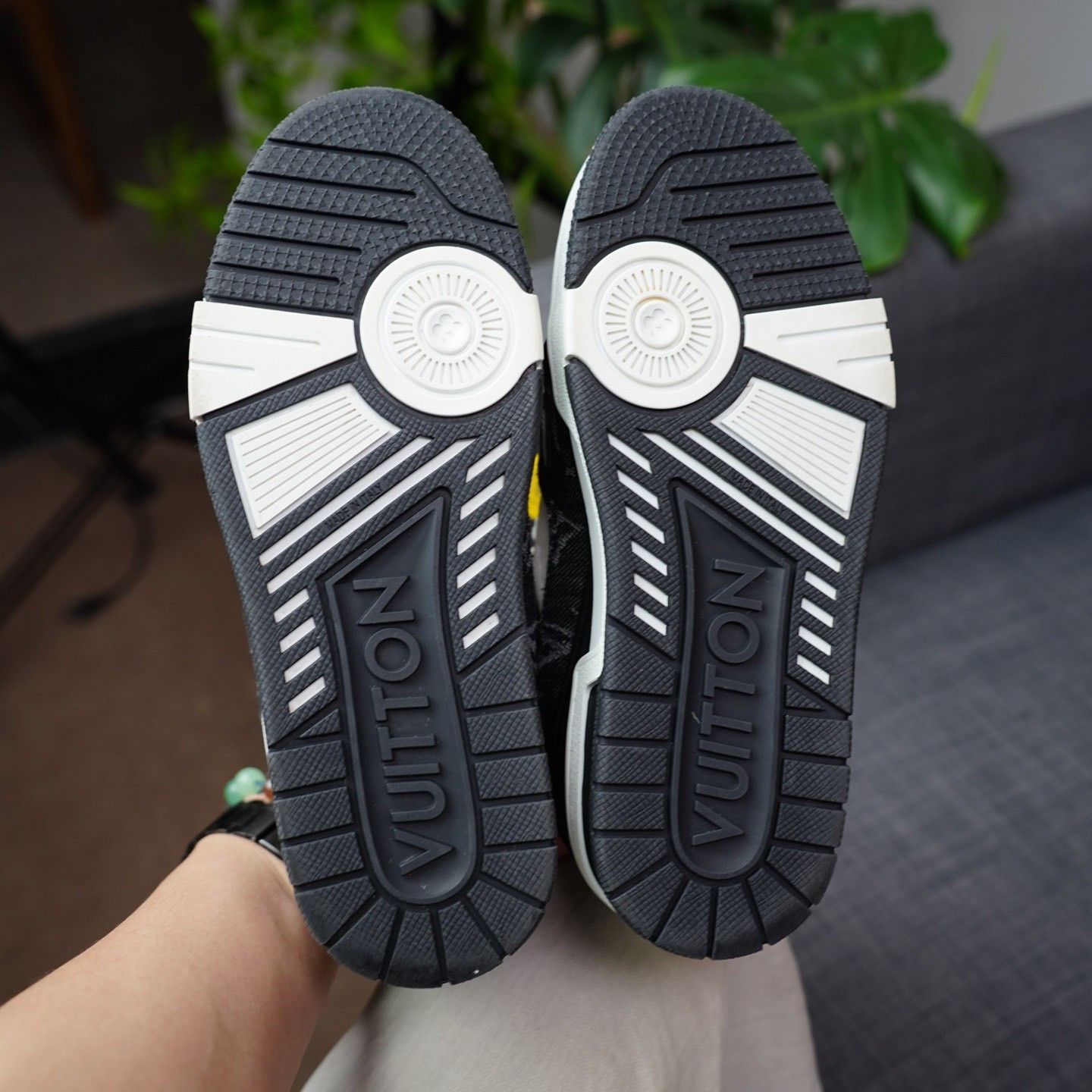 Louis Vuitton Louis Vuitton Training Denim Black Lowtop Sneakers Women Size US 7 / IT 37 - 8 Thumbnail