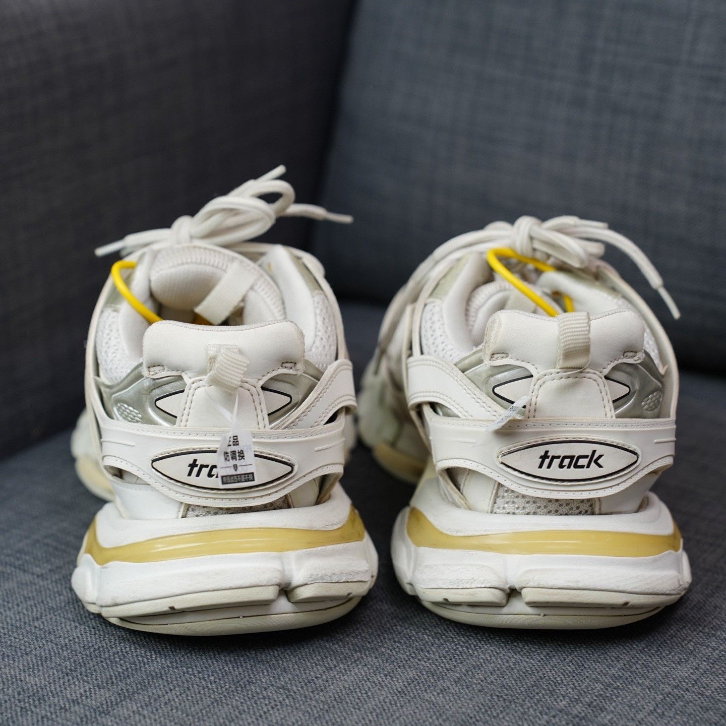 Balenciaga Balenciaga White Lowtop Sneakers 9 Men Size US 9 / EU 42 - 6 Thumbnail