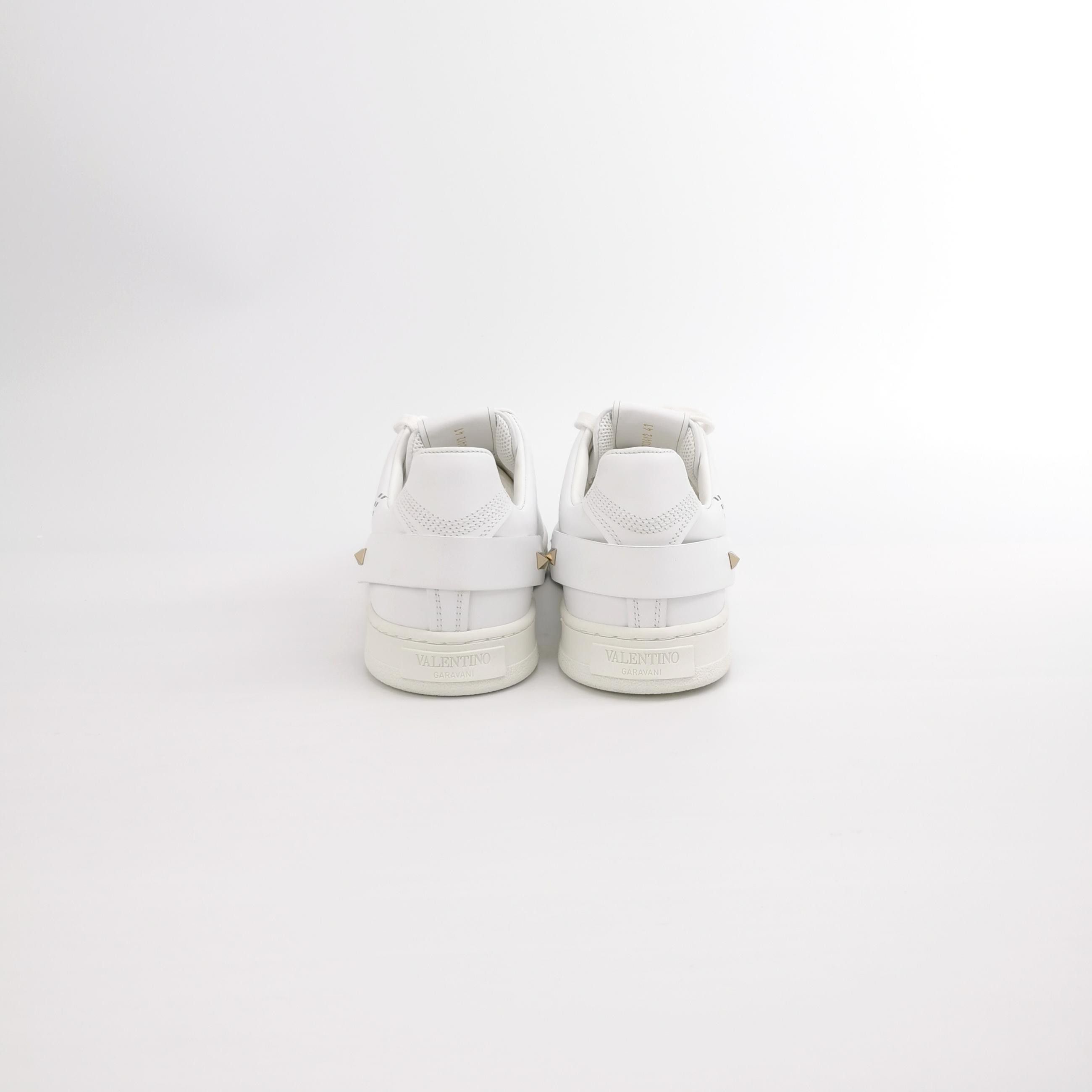 Valentino Valentino Backnet Perforated Sneakers Size 41 Size US 8 / EU 41 - 5 Thumbnail