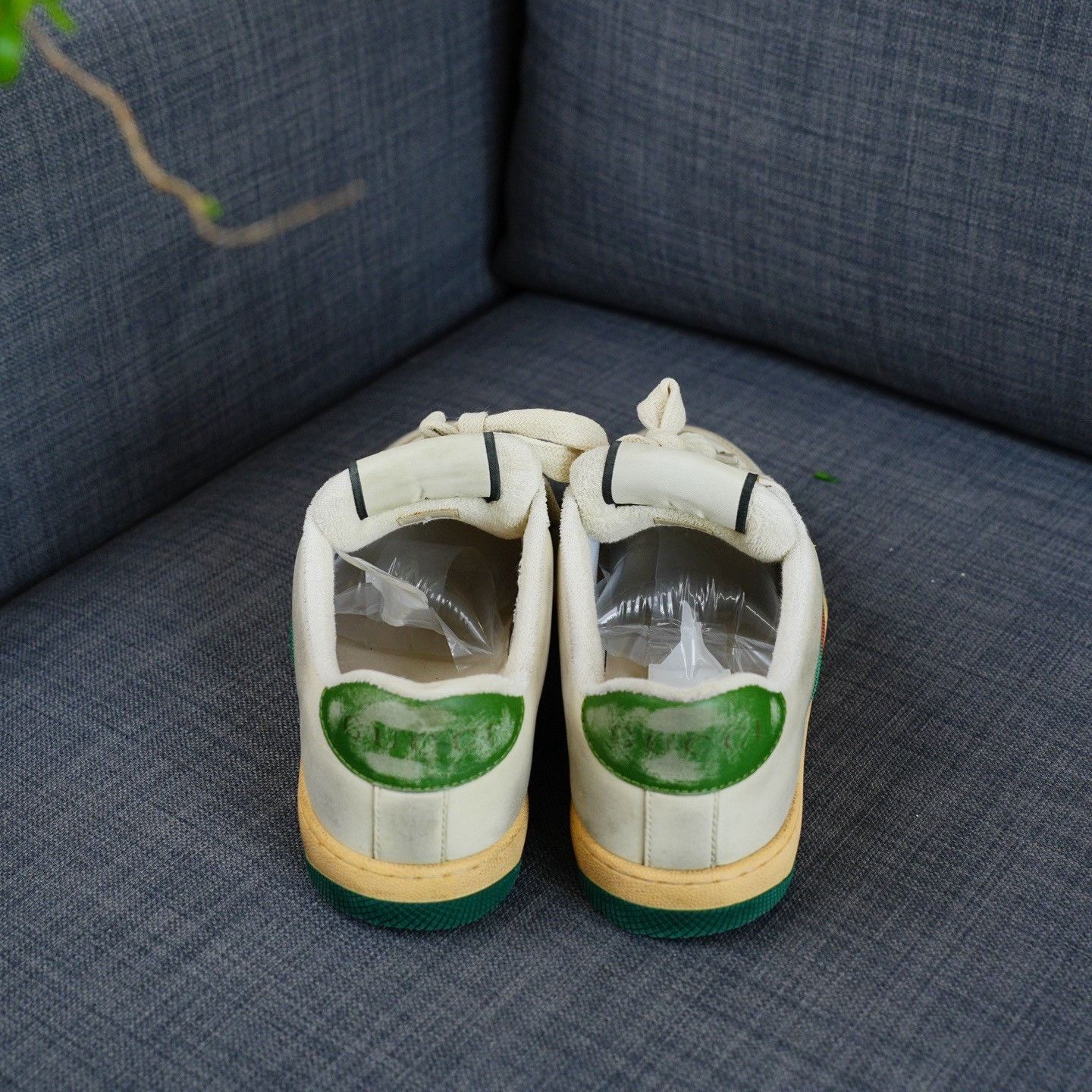 Gucci Gucci Distressed Green Lowtop Sneakers us_9 Women Size US 9 / IT 39 - 6 Thumbnail