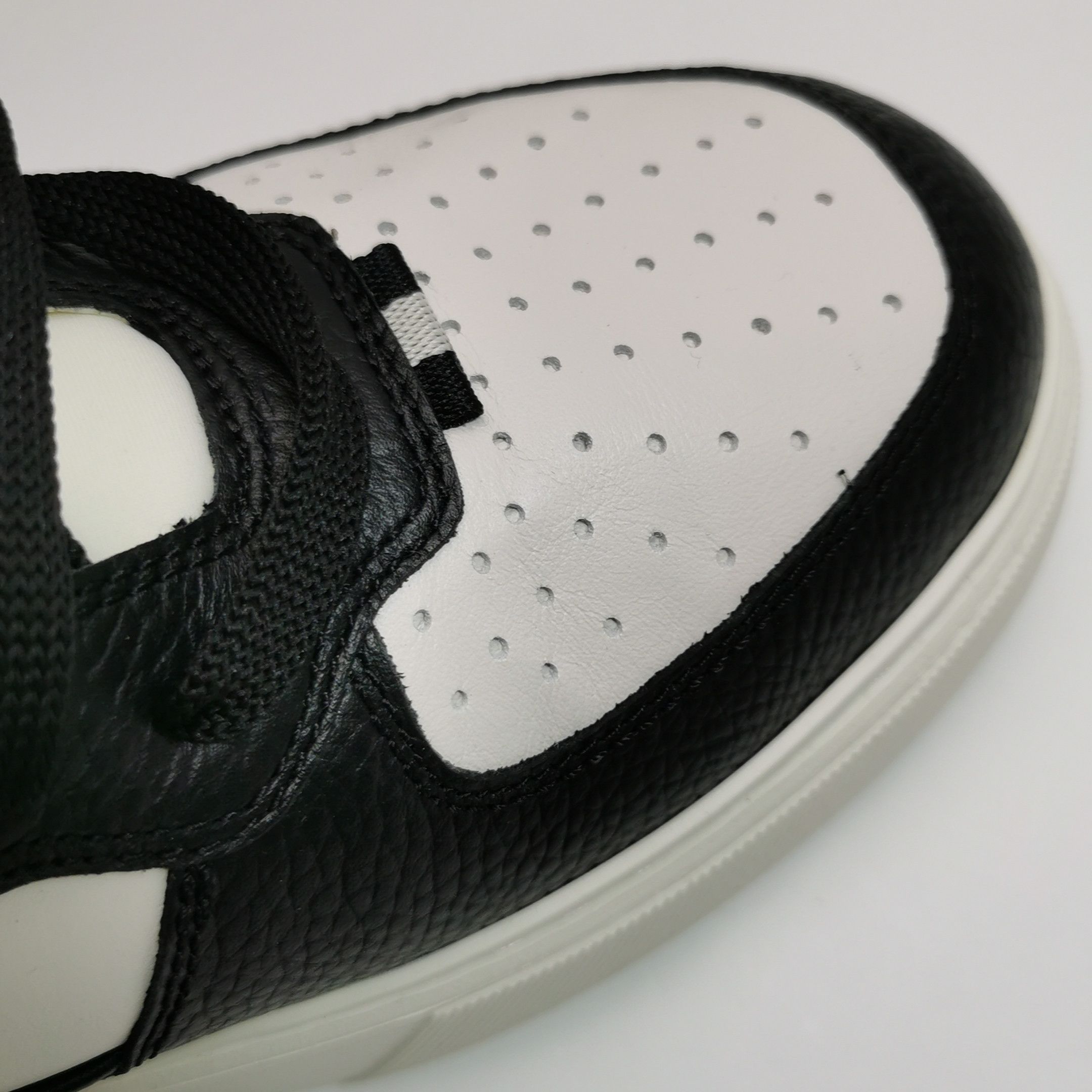 Bally Bally Leather Colorblock Hi-Top Sneakers 42.5 Size US 9 / EU 42 - 12 Thumbnail