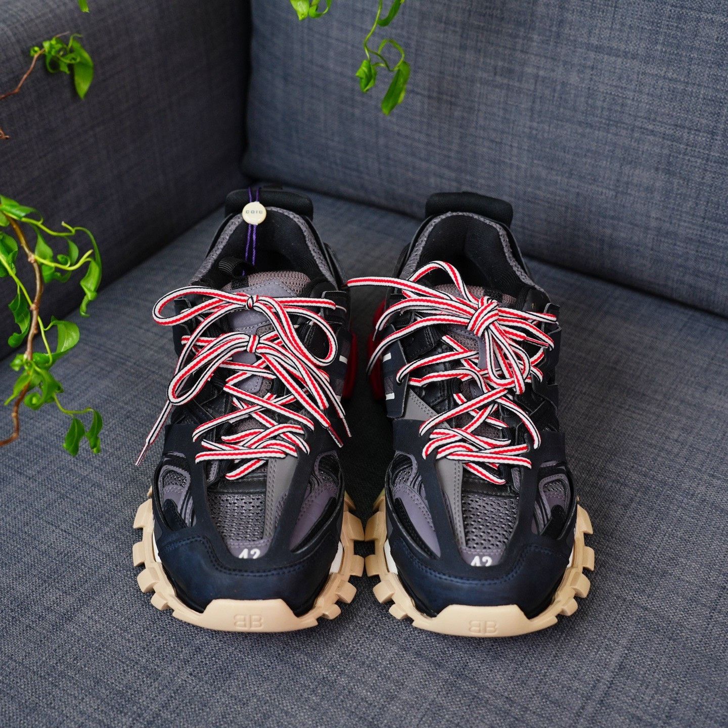 Balenciaga Balenciaga Black Lowtop Sneakers 9 Men Size US 9 / EU 42 - 5 Thumbnail