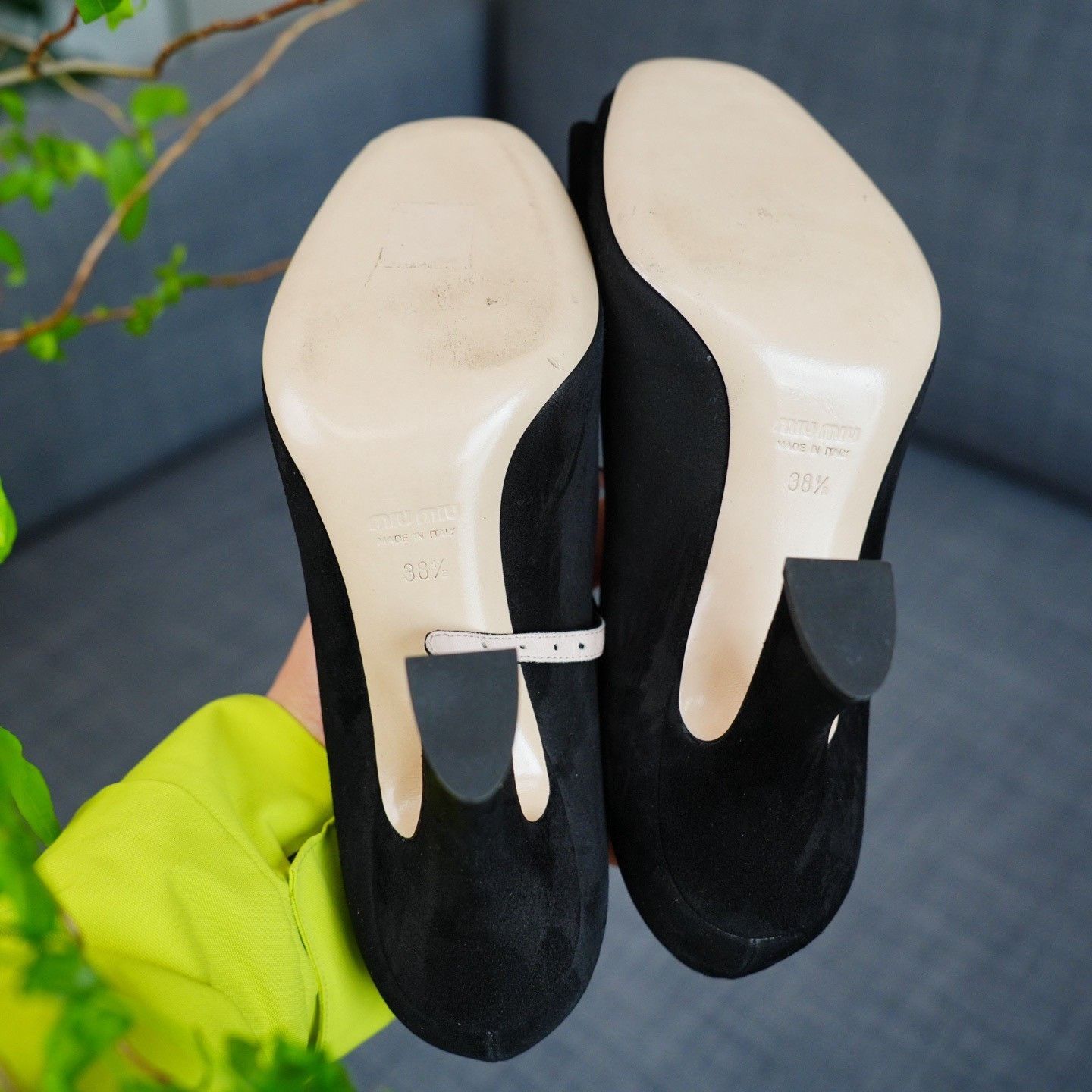 Miu Miu Miu Miu Suede Black Sandals us_8-5 Women Size US 8.5 / IT 38.5 - 9 Thumbnail