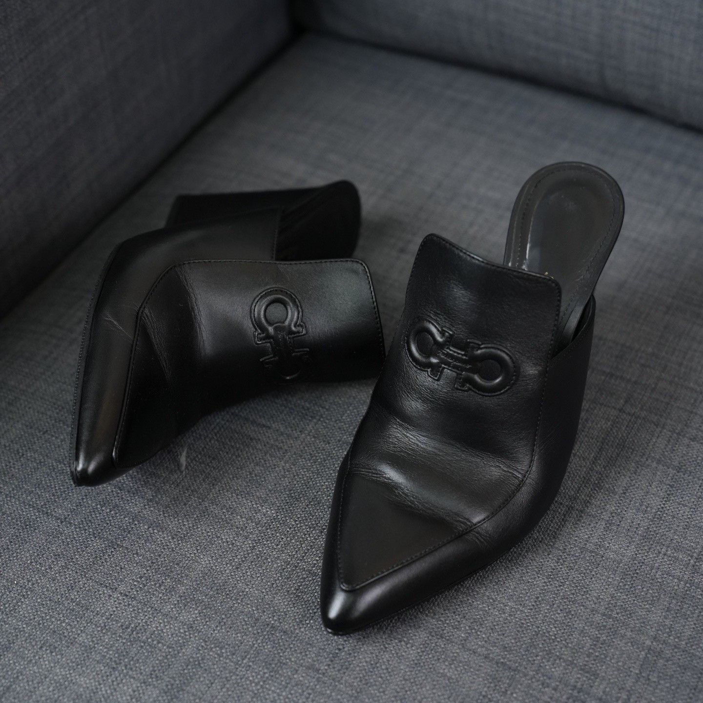 Salvatore Ferragamo Salvatore Ferragamo Black Sandals us_8-5 Women Size US 8.5 / IT 38.5 - 2 Thumbnail