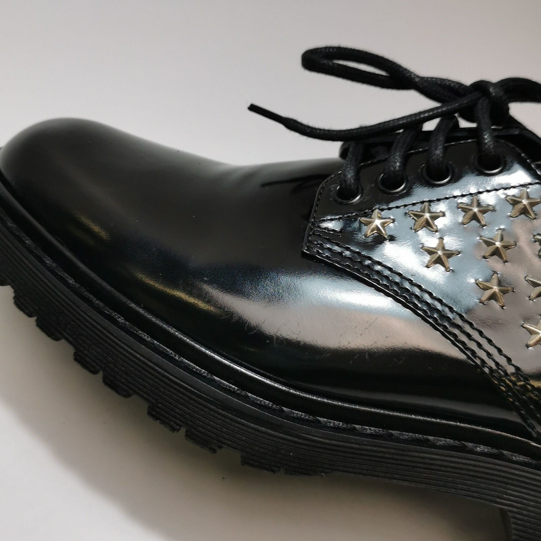 Saint Laurent Paris Saint Laurent Star Studded Leather Derby Size 40 Size US 7 / EU 40 - 8 Thumbnail
