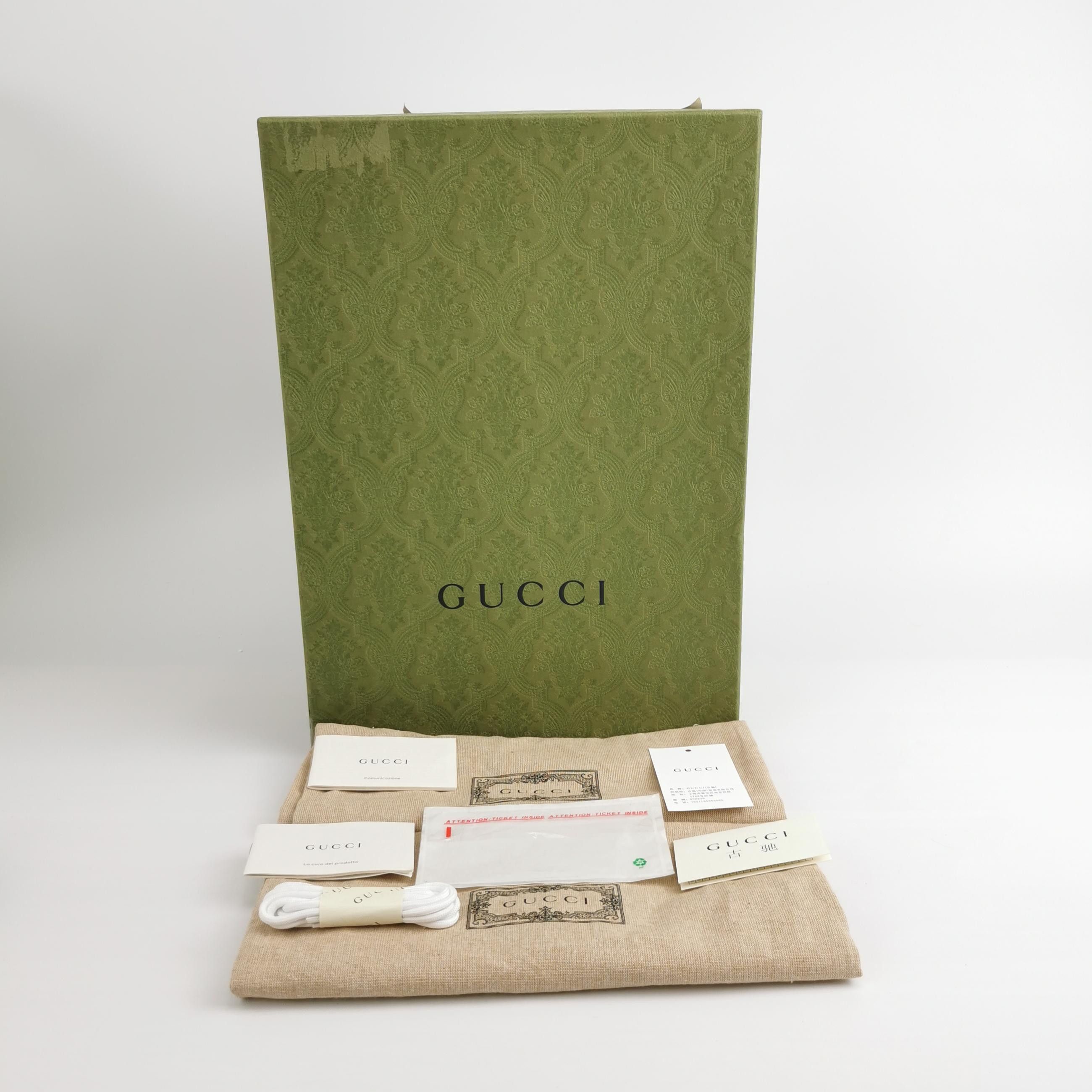 Gucci Gucci Run Interlocking G Logo Sneakers 39.5 Size US 6 / EU 39 - 7 Thumbnail