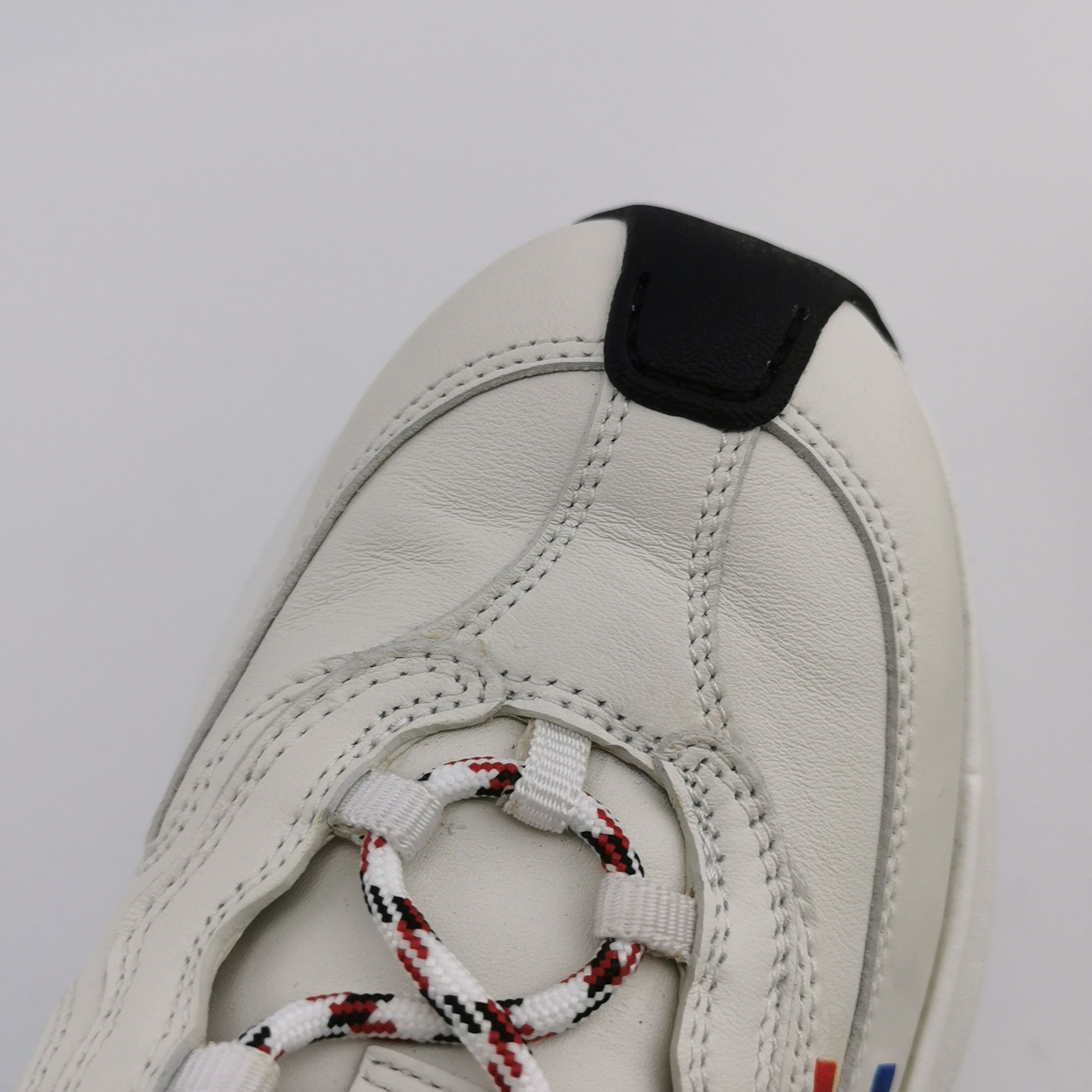 Gucci Gucci Run Interlocking G Logo Sneakers 39.5 Size US 6 / EU 39 - 9 Thumbnail
