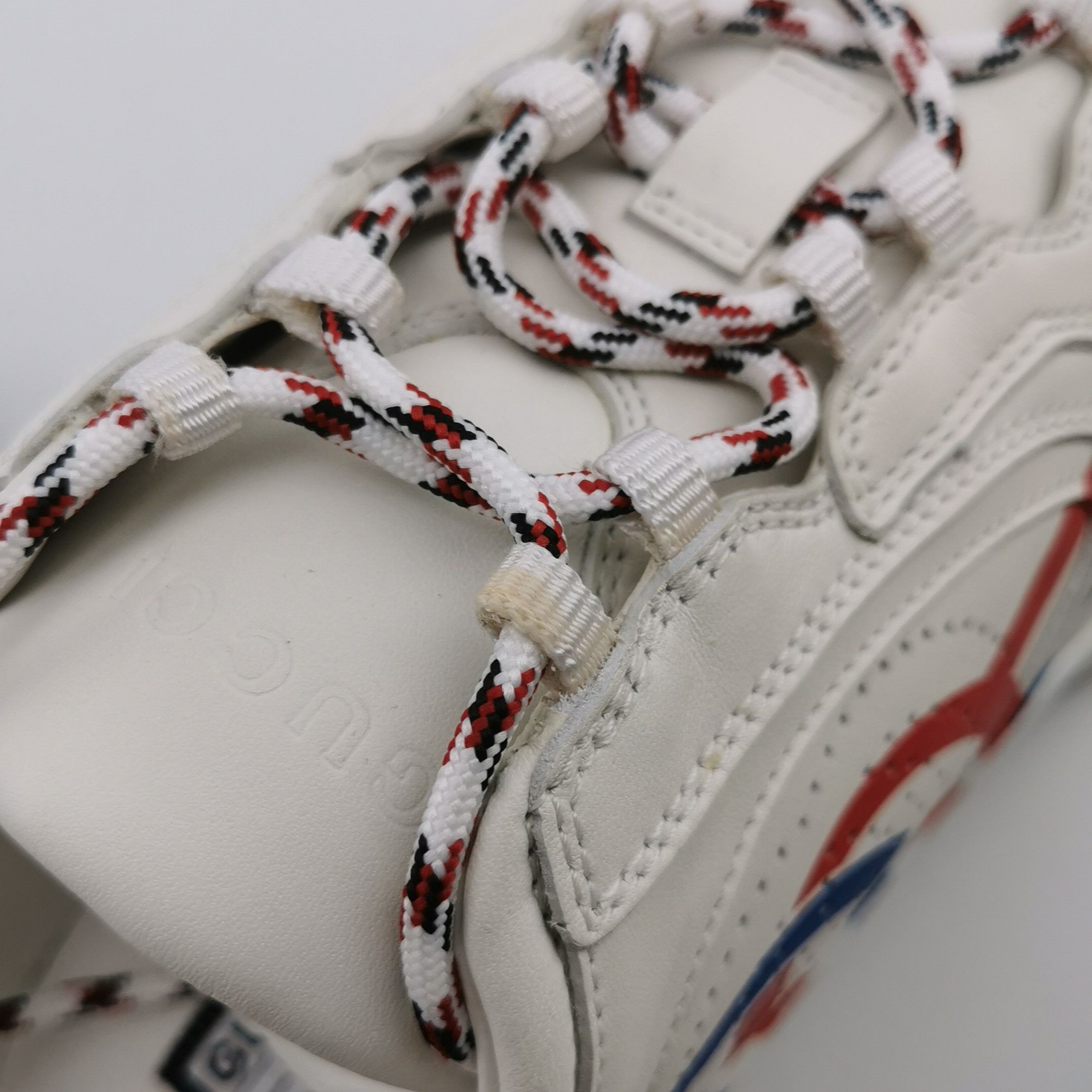 Gucci Gucci Run Interlocking G Logo Sneakers 39.5 Size US 6 / EU 39 - 8 Thumbnail