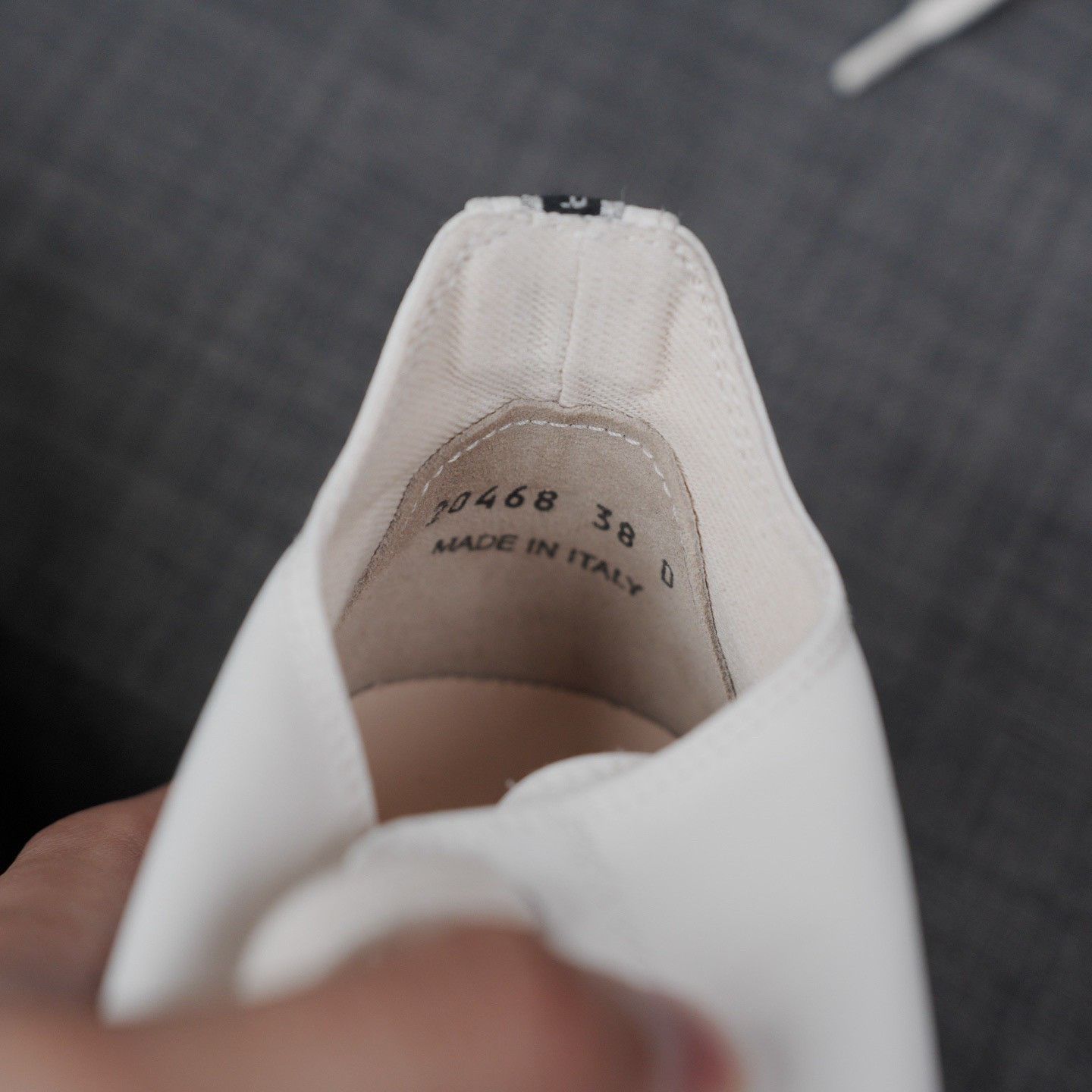 Rick Owens Rick Owens Canvas White Lowtop Sneakers us_8 Women Size US 8 / IT 38 - 7 Thumbnail