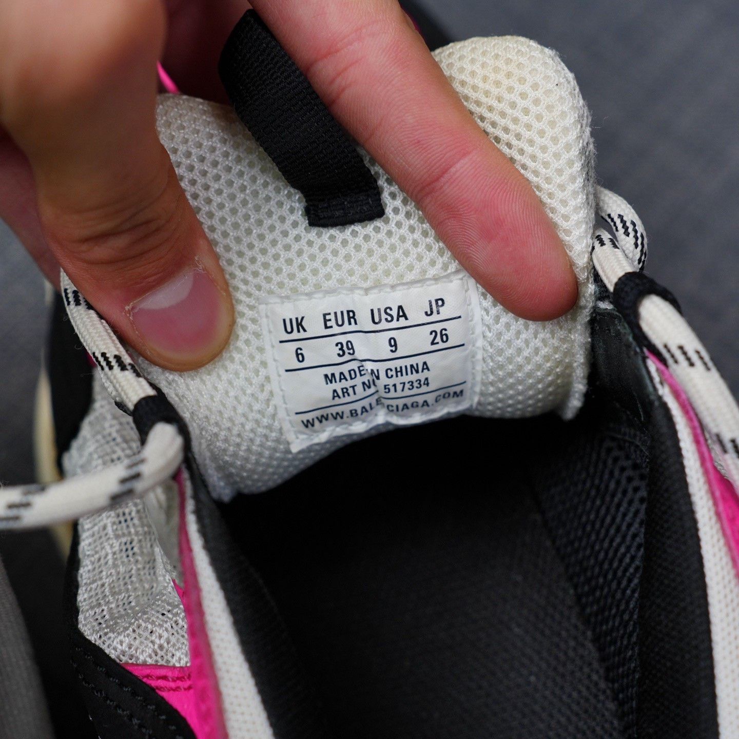 Balenciaga Balenciaga Pink Lowtop Sneakers us_9 Women Size US 9 / IT 39 - 6 Thumbnail