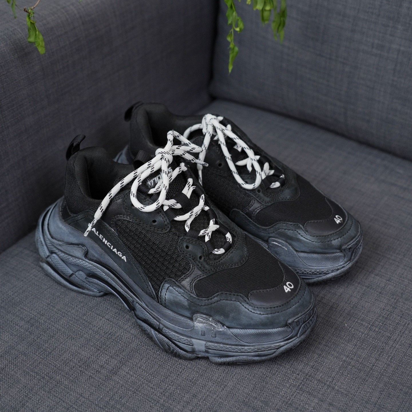 Balenciaga Balenciaga Black Lowtop Sneakers 7 Men Size US 7 / EU 40 - 5 Thumbnail