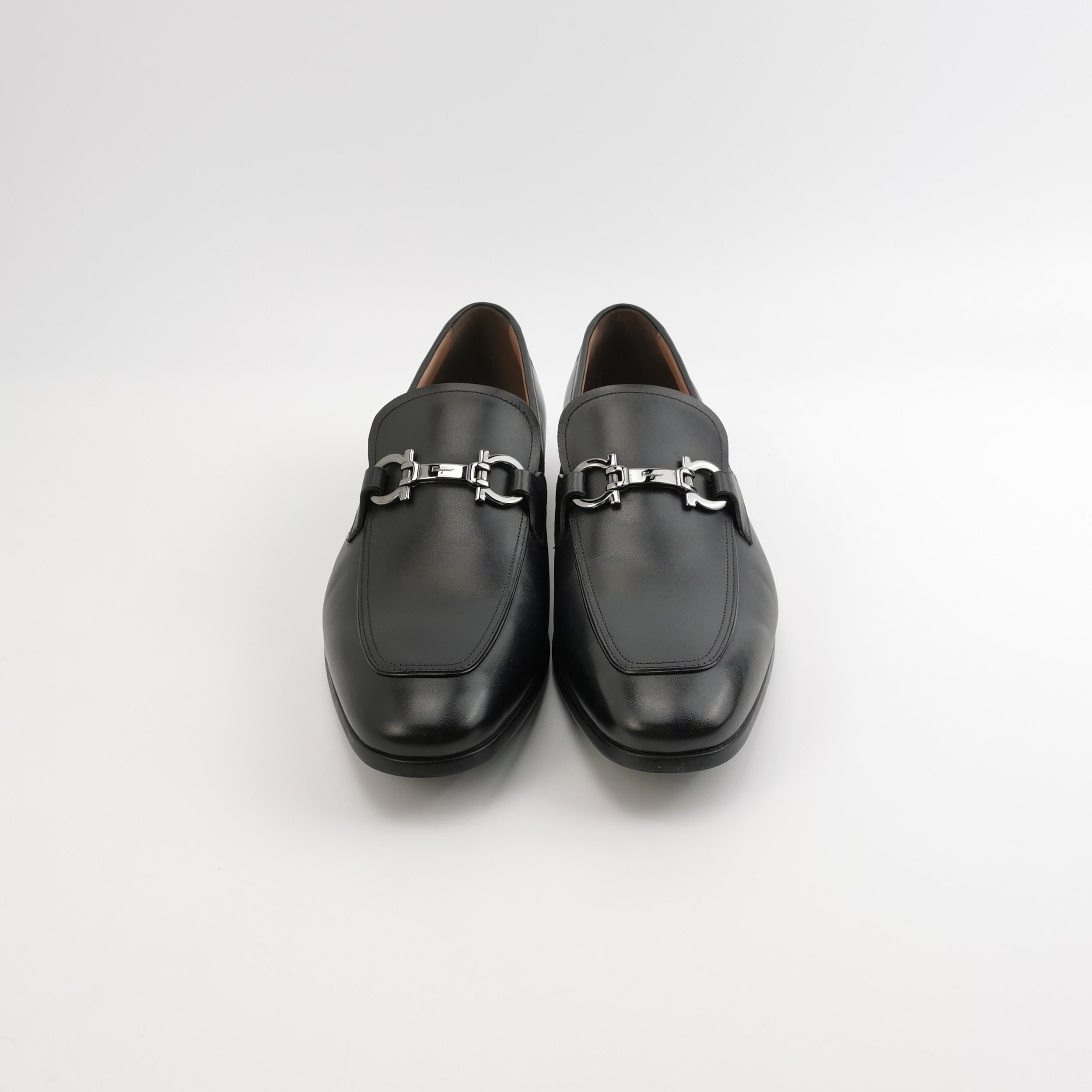 Salvatore Ferragamo Salvatore Ferragamo Gancini Leather Loafers 43 Size US 10 / EU 43 - 3 Thumbnail