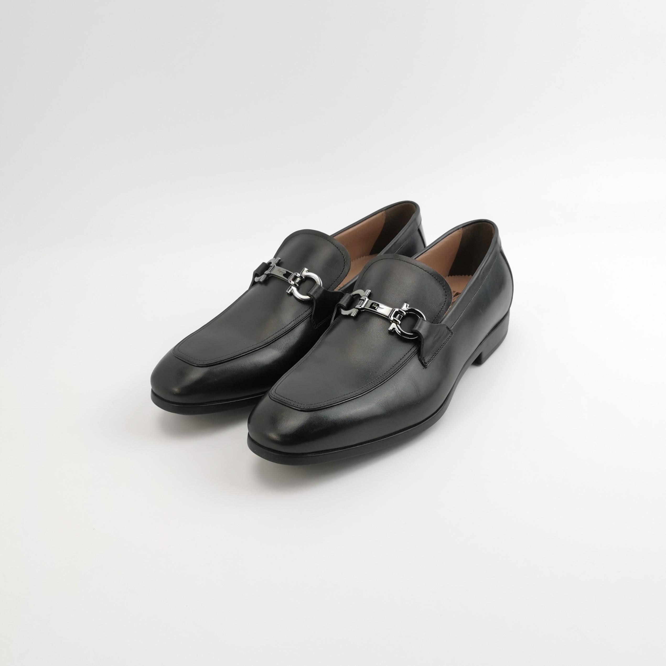 Salvatore Ferragamo Salvatore Ferragamo Gancini Leather Loafers 43 Size US 10 / EU 43 - 2 Thumbnail