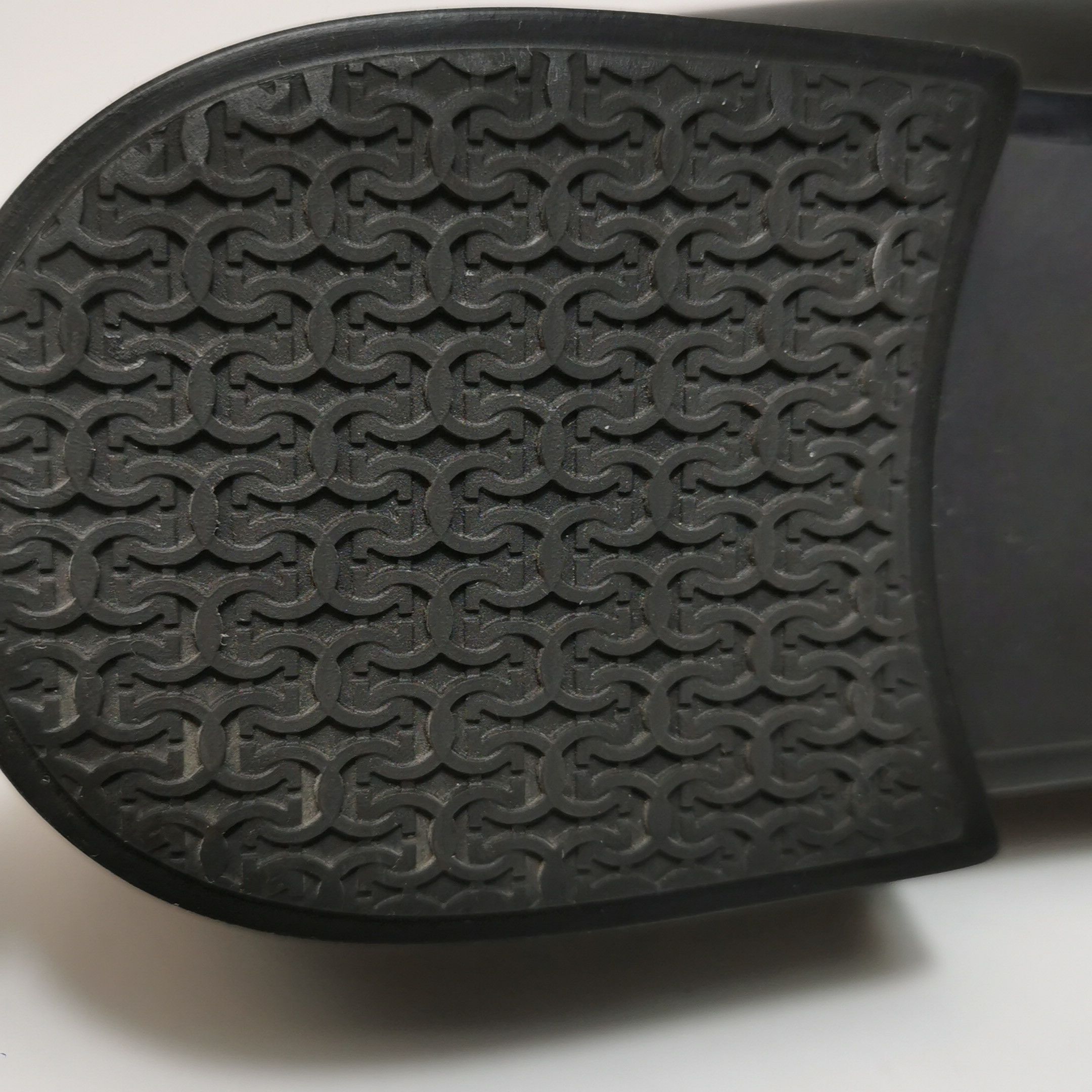 Salvatore Ferragamo Salvatore Ferragamo Gancini Leather Loafers 43 Size US 10 / EU 43 - 12 Thumbnail