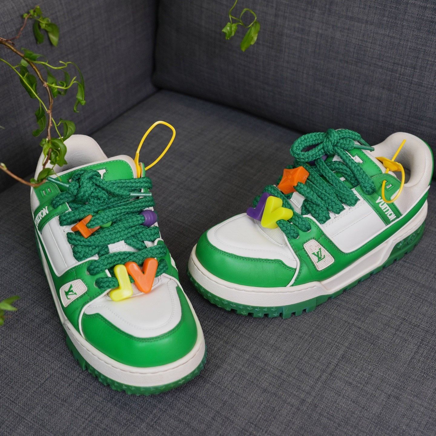 Louis Vuitton Louis Vuitton Training Green Lowtop Sneakers 8.5 Men Size US 8.5 / EU 41-42 - 3 Thumbnail