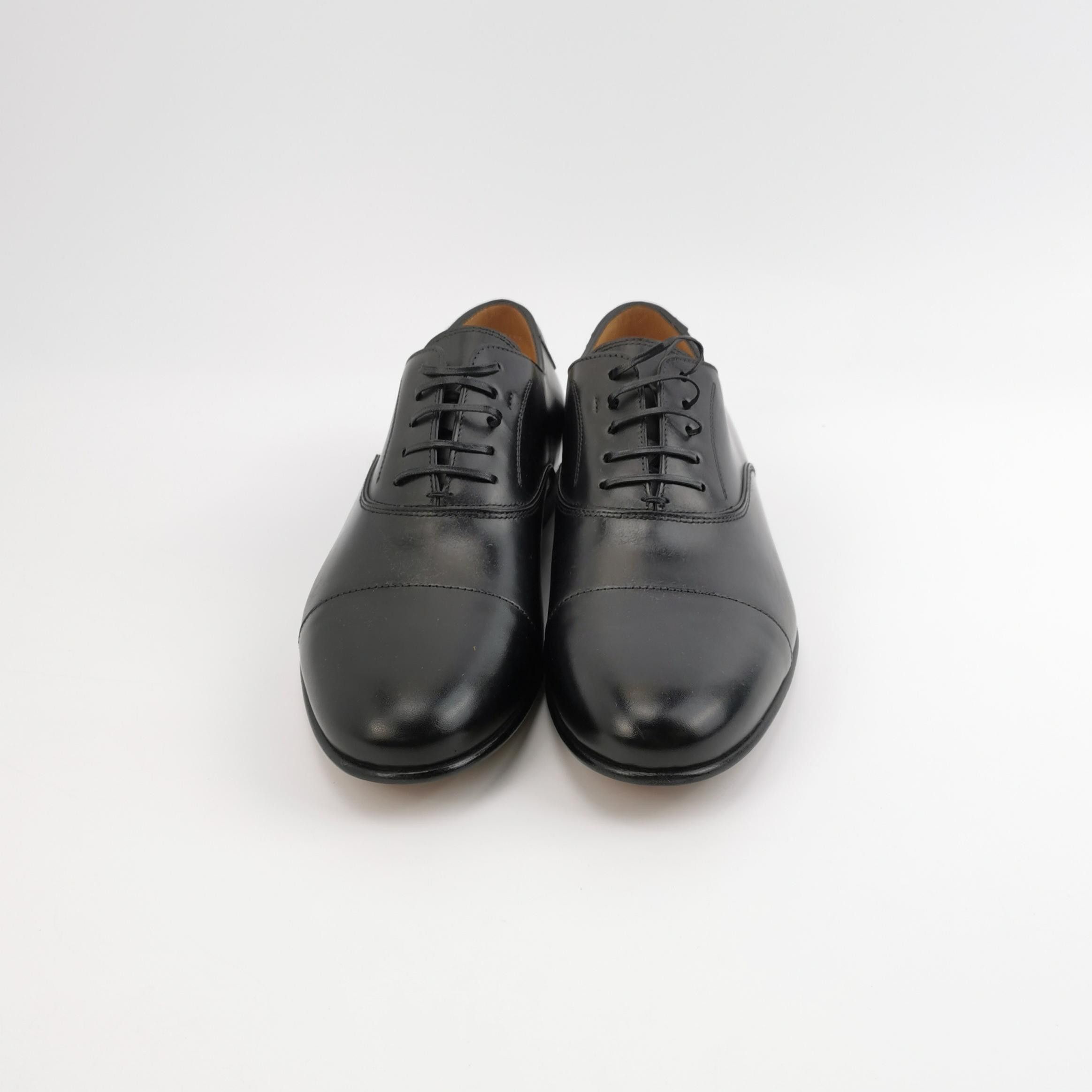 Salvatore Ferragamo Salvatore Ferragamo Leather Cap Toe Oxfords Size 9 Size US 9 / EU 42 - 3 Thumbnail