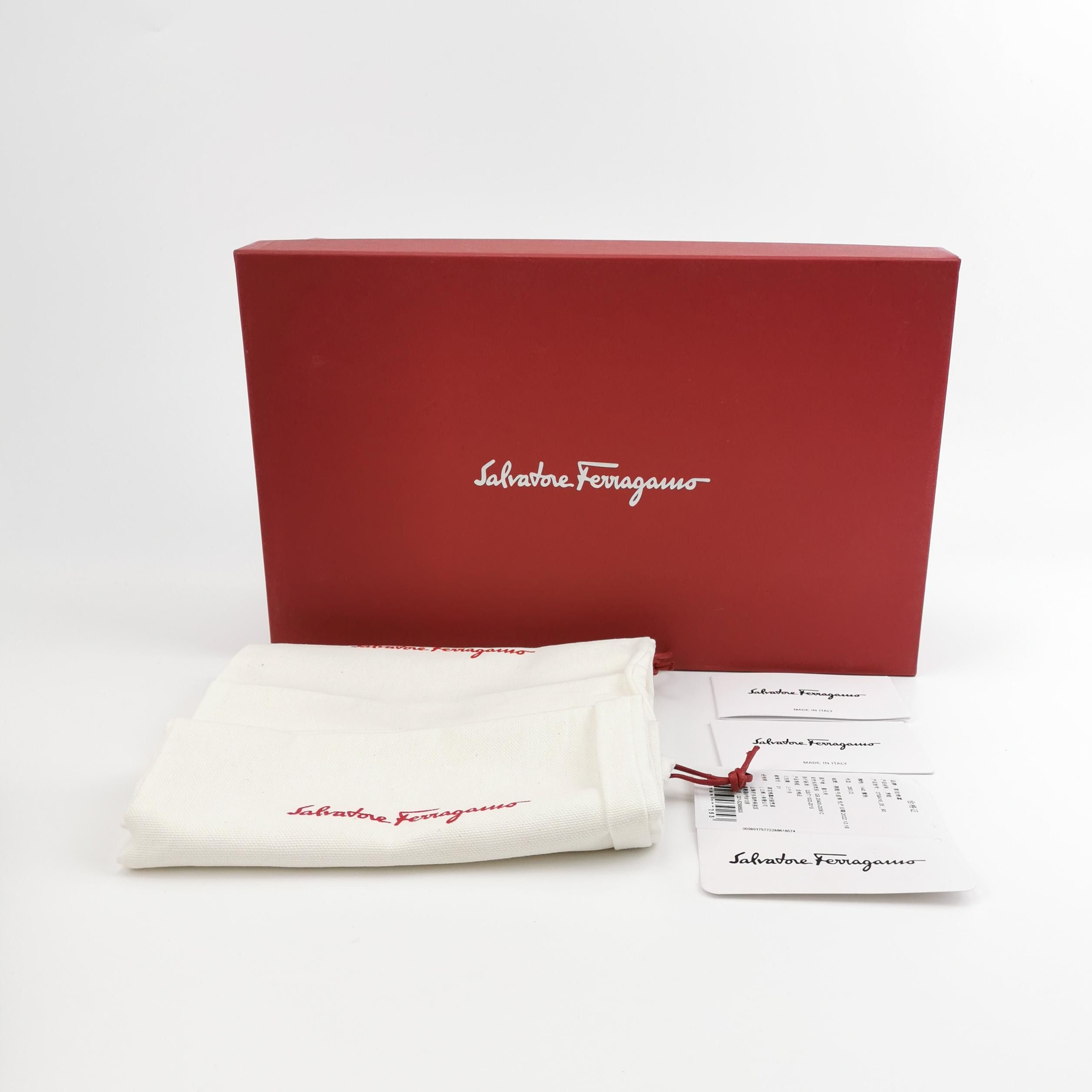 Salvatore Ferragamo Salvatore Ferragamo Leather Cap Toe Oxfords Size 9 Size US 9 / EU 42 - 6 Thumbnail