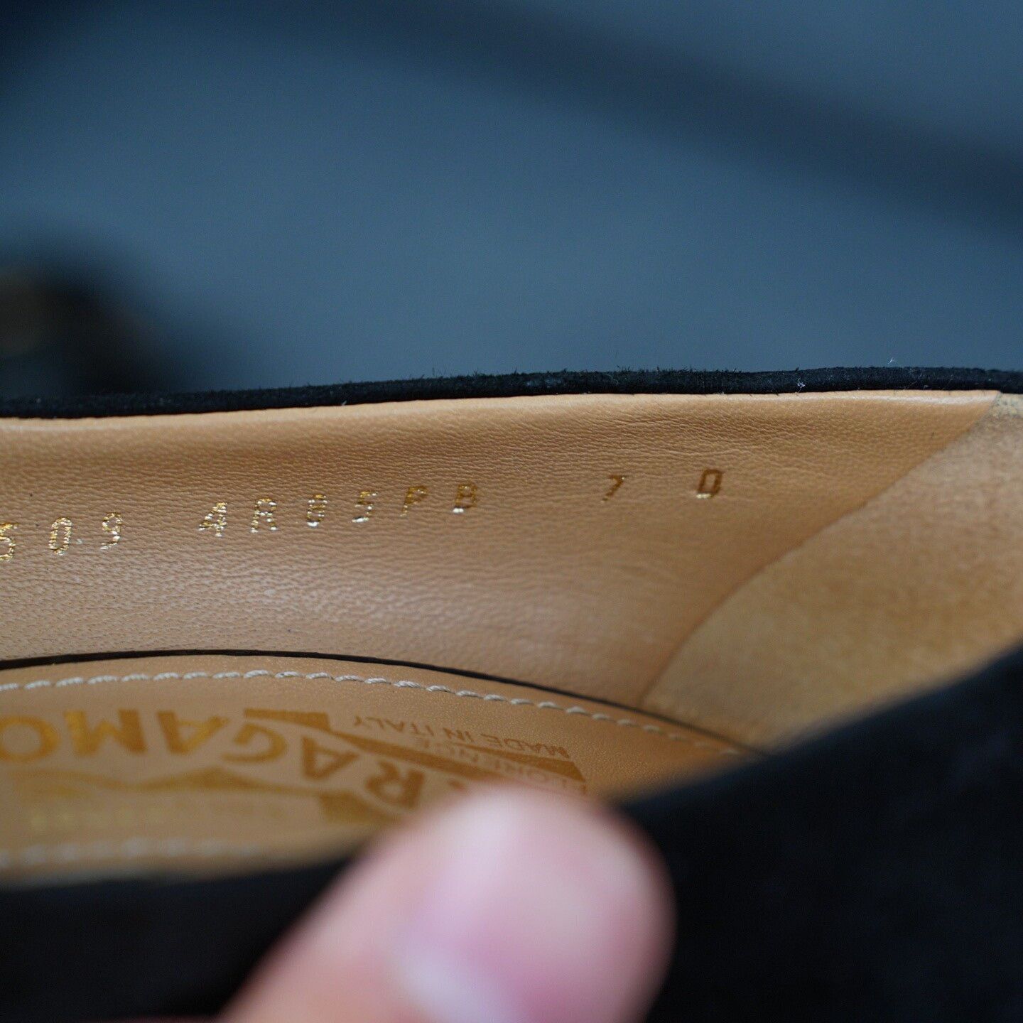 Salvatore Ferragamo Salvatore Ferragamo Black Lowtop Sneakers us_7 Women Size US 7 / IT 37 - 7 Thumbnail