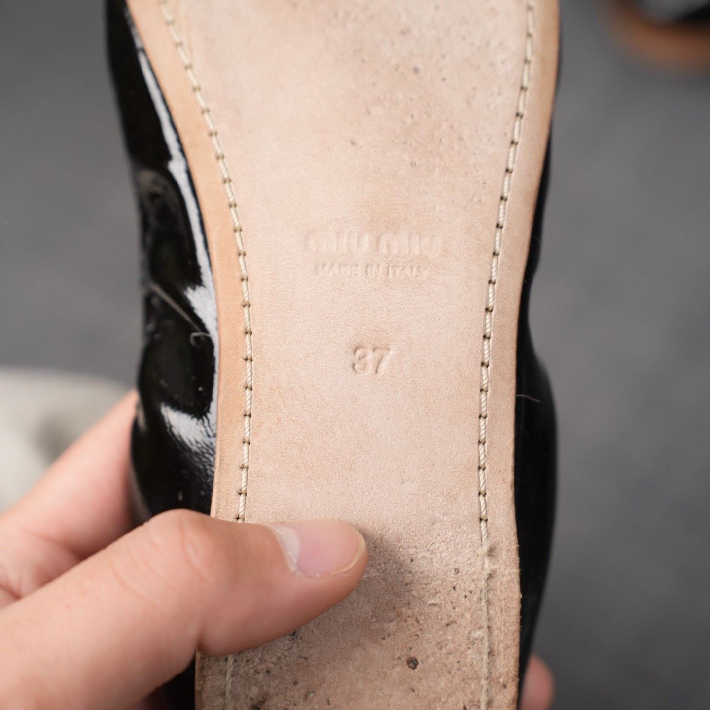 Miu Miu Miu Miu Clear Black Lowtop Sneakers us_7 Women Size US 7 / IT 37 - 6 Thumbnail