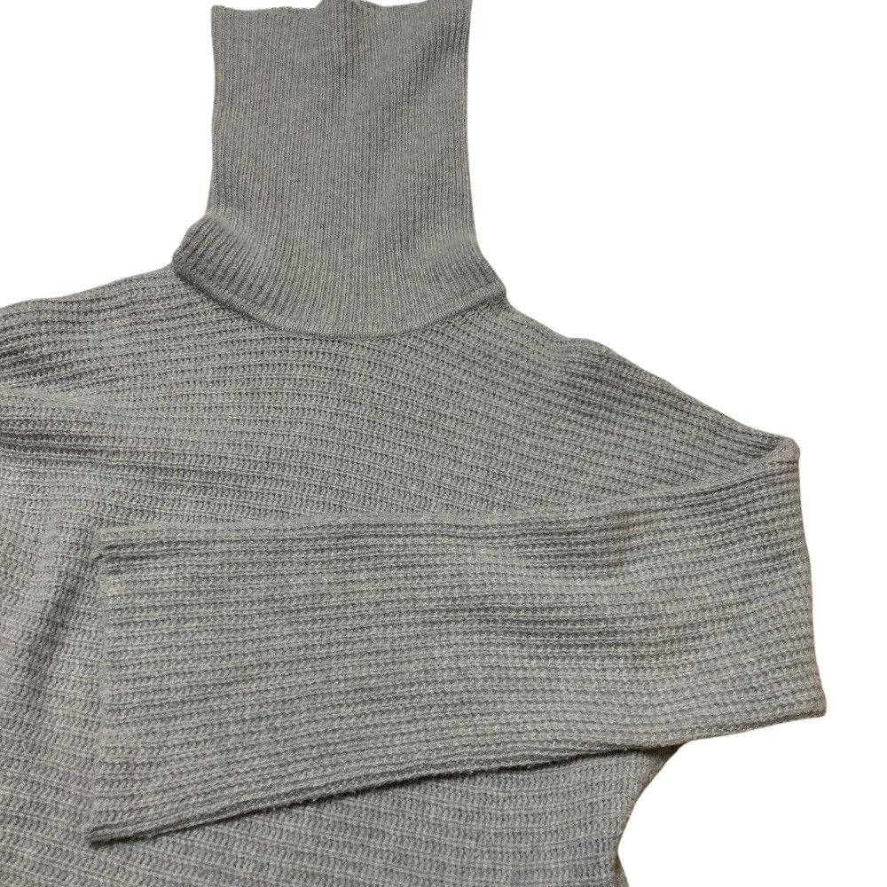 Other Other FOXEY NEW YORK Cashmere Blend Cropped Turtleneck Knit Textile Tops 39268 DUTY FREE for USA Size ONE SIZE - 3 Thumbnail