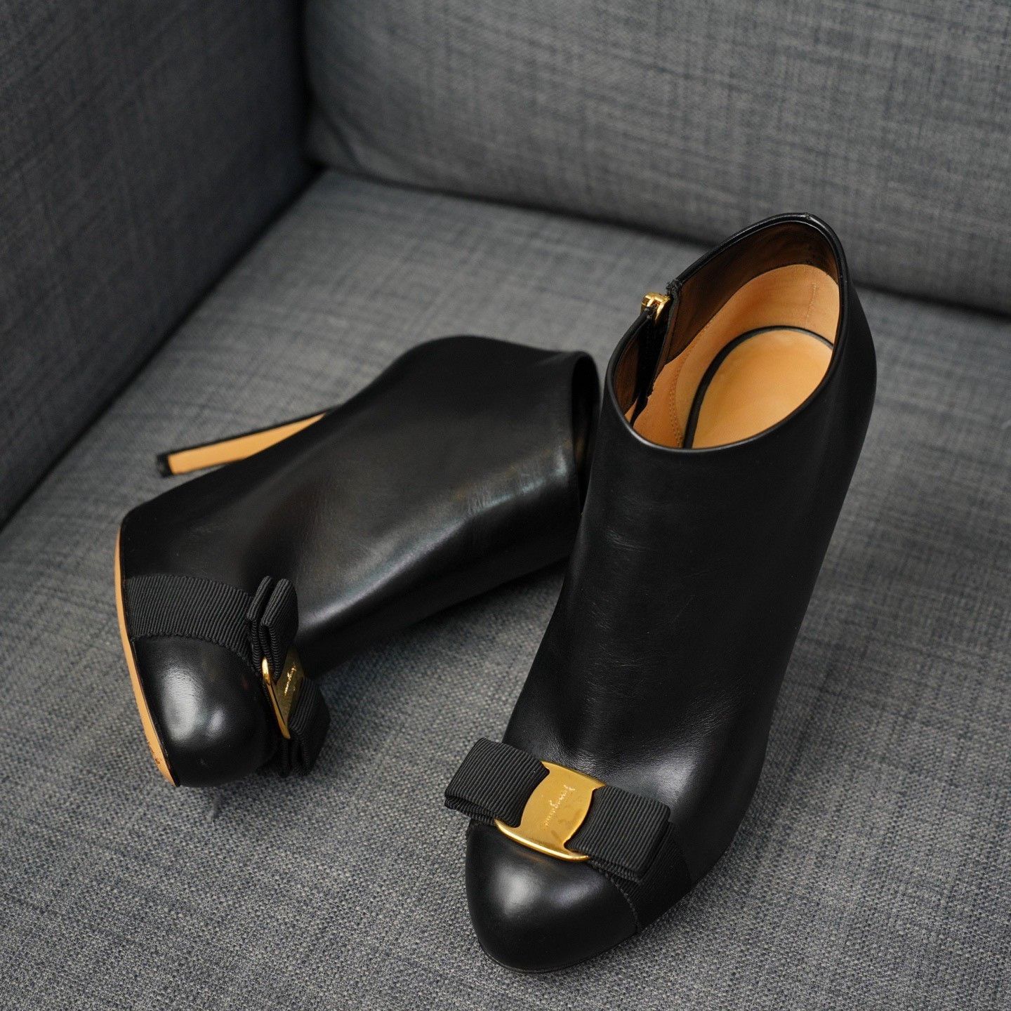 Salvatore Ferragamo Salvatore Ferragamo Black Boots us_7 Women Size US 7 / IT 37 - 2 Thumbnail
