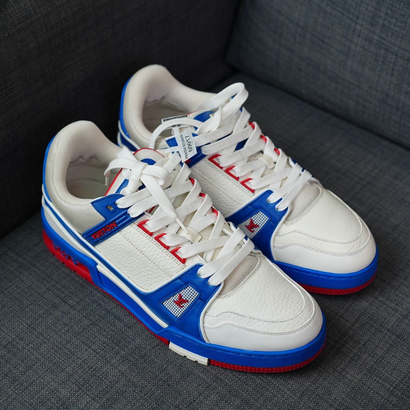 Louis Vuitton Louis Vuitton Training Blue Lowtop Sneakers 8.5 Men Size US 8.5 / EU 41-42 - 5 Thumbnail