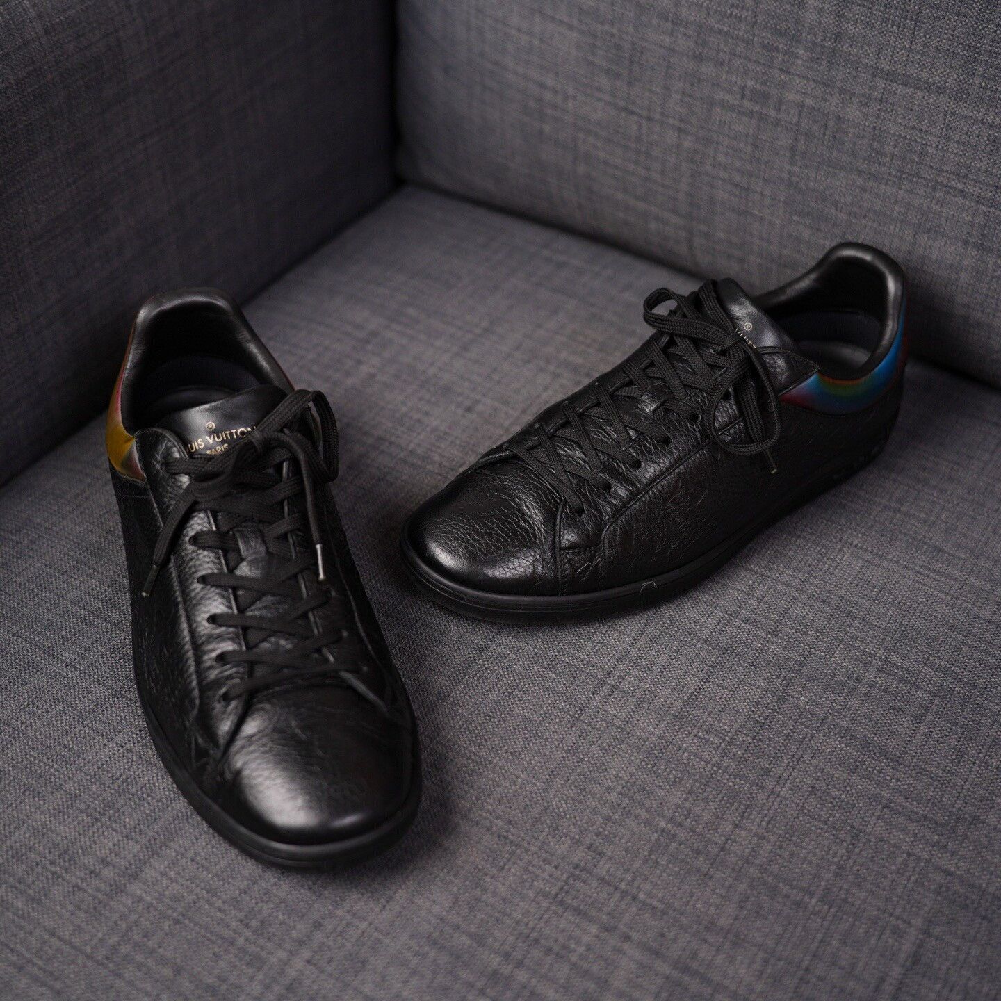 Louis Vuitton Louis Vuitton Black Lowtop Sneakers 9 Men Size US 9 / EU 42 - 3 Thumbnail