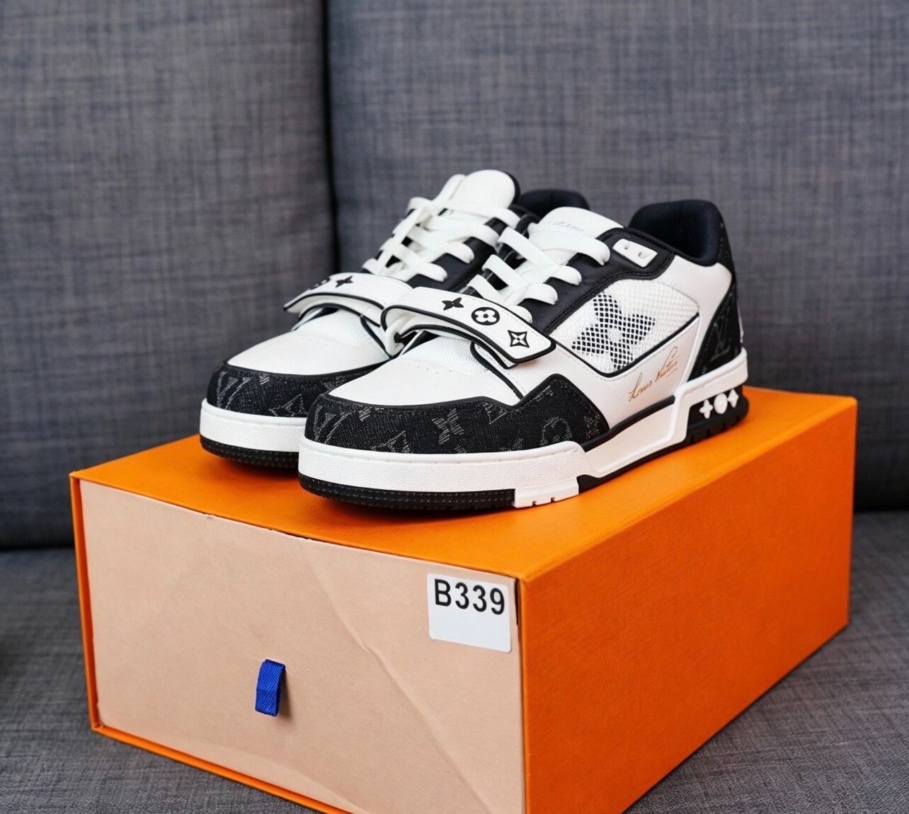 Louis Vuitton Louis Vuitton Training Denim Black Lowtop Sneakers 9 Men Size US 9 / EU 42 - 8 Thumbnail
