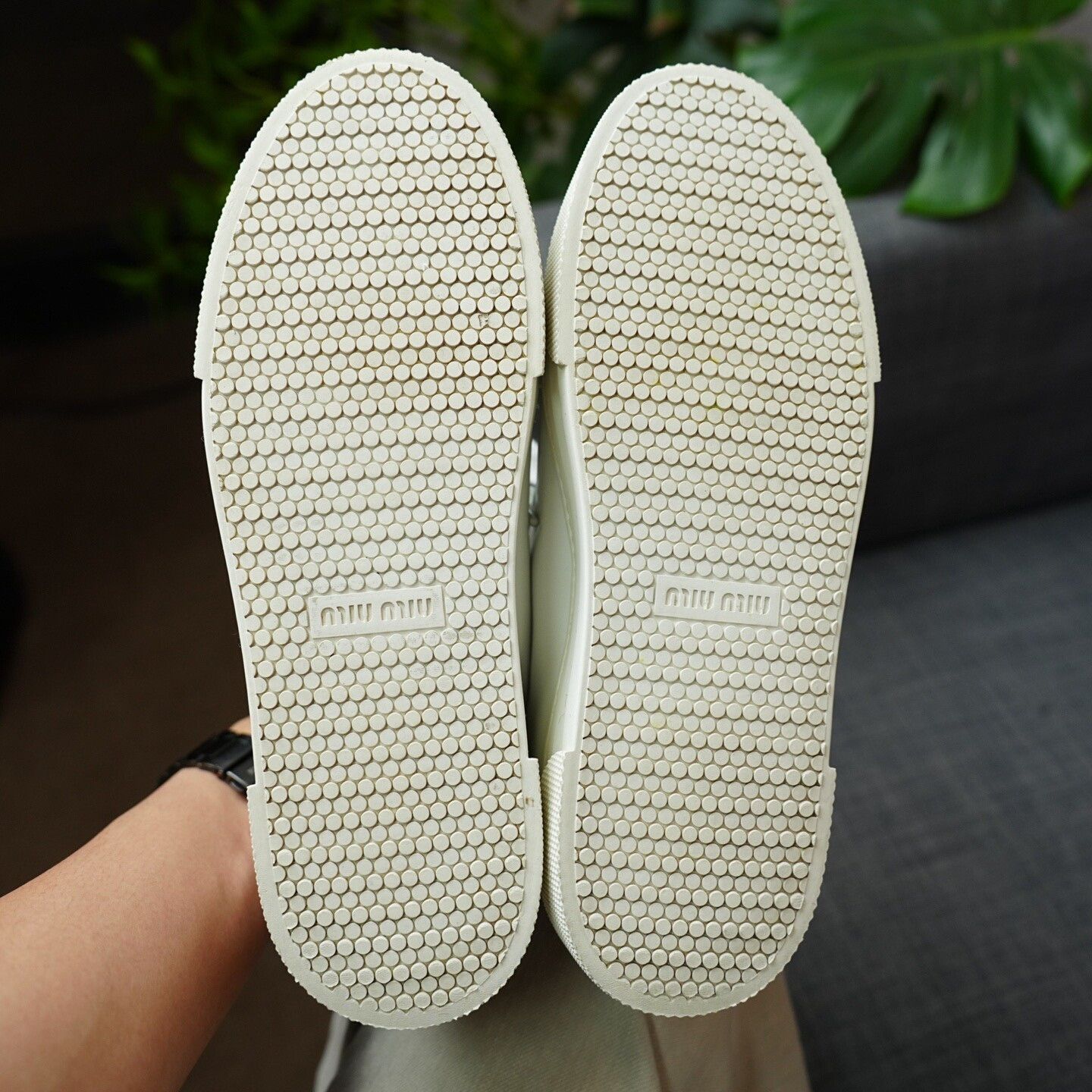 Miu Miu Miu Miu White Lowtop Sneakers us_8 Women Size US 8 / IT 38 - 9 Thumbnail