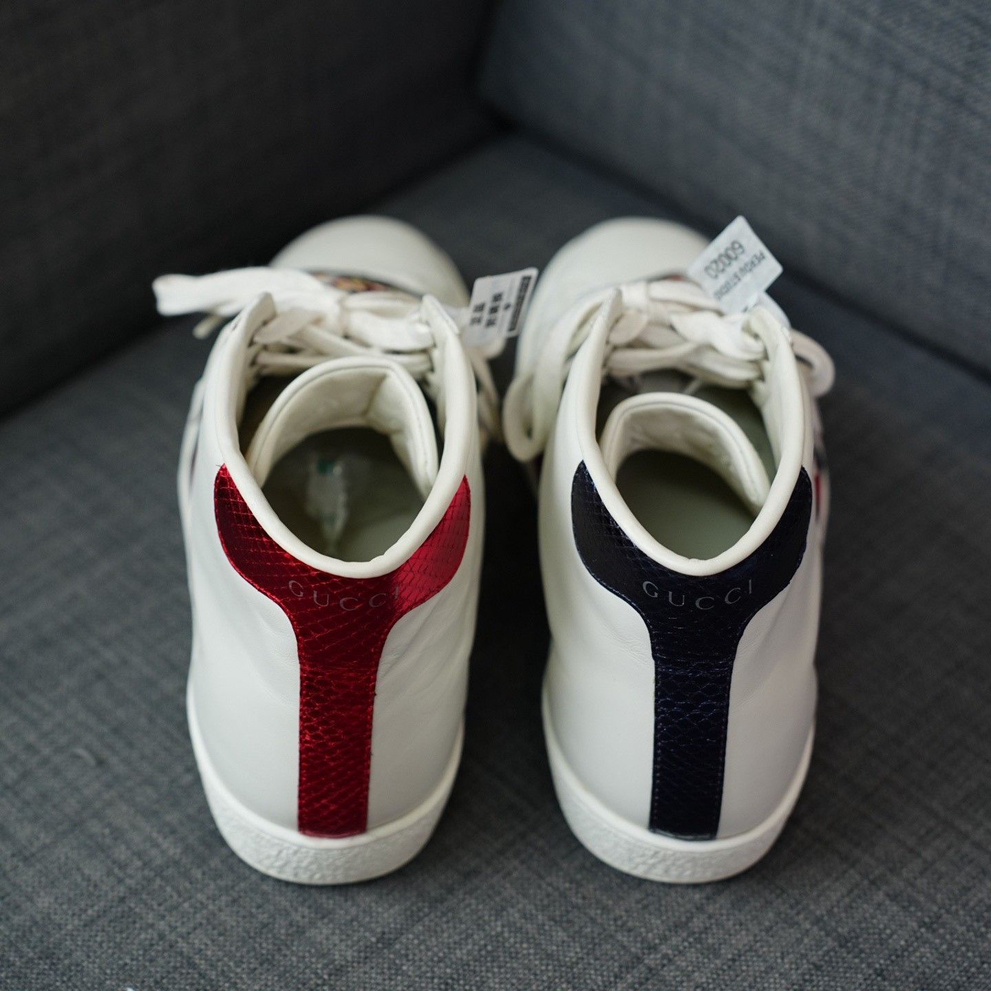 Gucci Gucci Tiger Embroidered White Hitop Sneakers us_9 Women Size US 9 / IT 39 - 6 Thumbnail