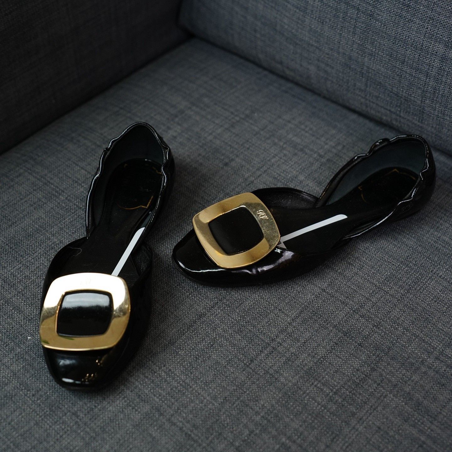 Roger Vivier Roger Vivier Retro Black Lowtop Sneakers it_34-5 Women Size US 4.5 / IT 34.5 - 3 Thumbnail