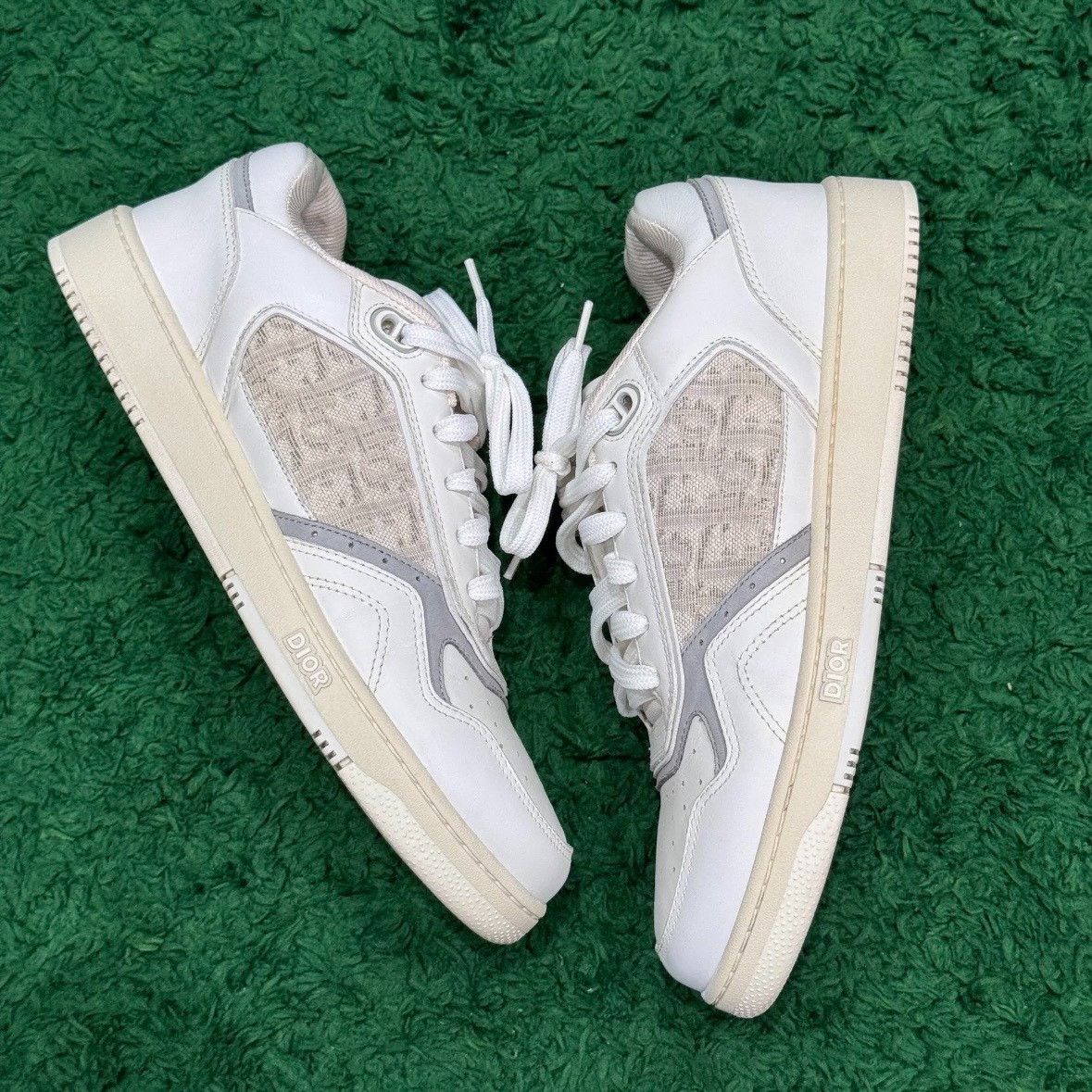 Dior Dior White Lowtop Sneakers us_12 Women Size US 12 / IT 42 - 3 Thumbnail