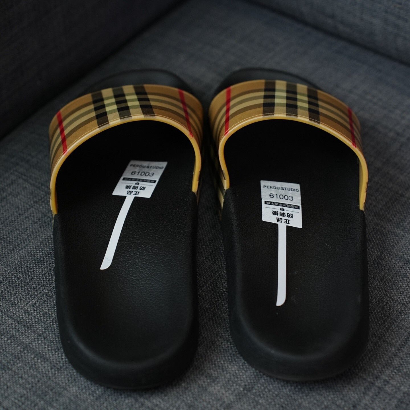 Burberry Burberry Leather Plaid Sandals 7 Men Size US 7 / EU 40 - 5 Thumbnail
