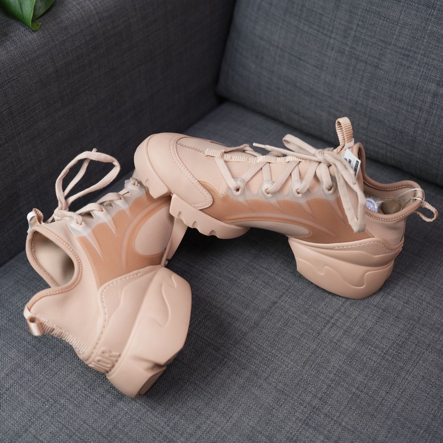 Dior Dior Lowtop Sneakers us_9 Women Size US 9 / IT 39 - 8 Thumbnail