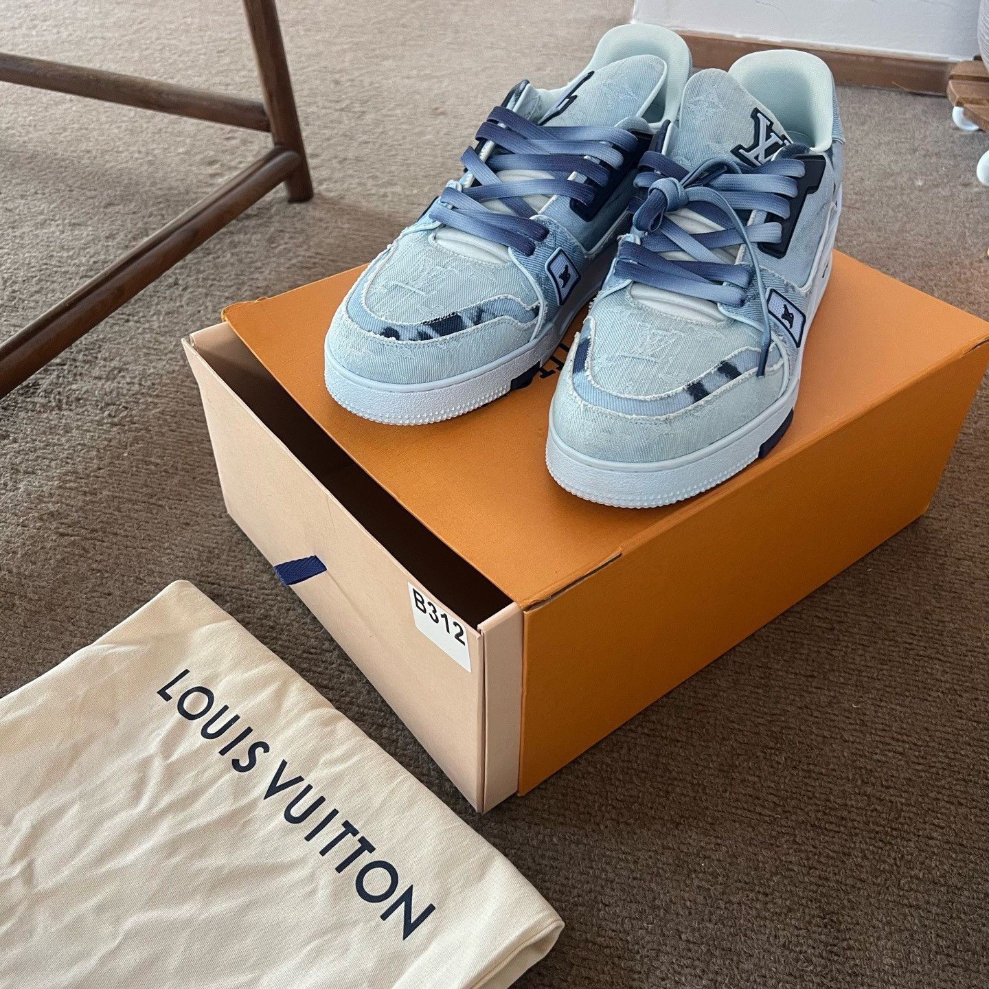 Louis Vuitton Louis Vuitton Training Multi Lowtop Sneakers 10 Men Size US 10 / EU 43 - 8 Thumbnail