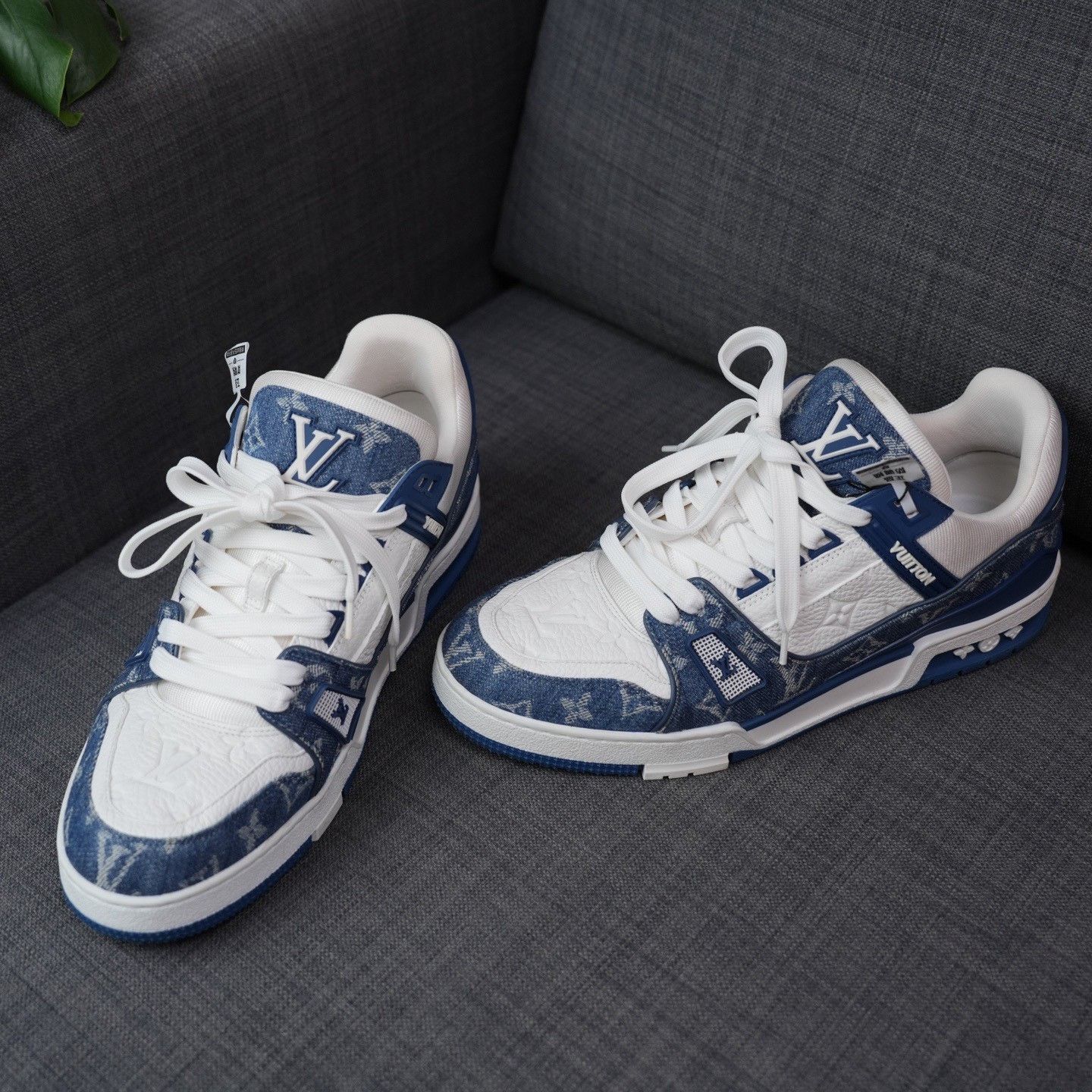 Louis Vuitton Louis Vuitton Training Denim Blue Lowtop Sneakers 10 Men Size US 10 / EU 43 - 3 Thumbnail