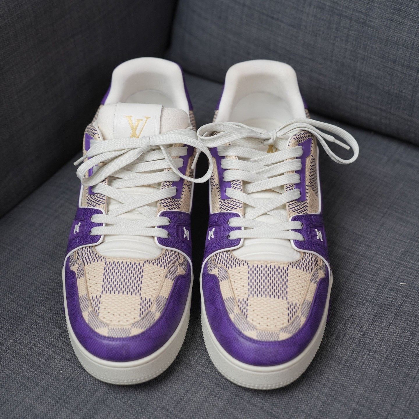 Louis Vuitton Louis Vuitton Training White Lowtop Sneakers 10 Men Size US 10 / EU 43 - 4 Thumbnail