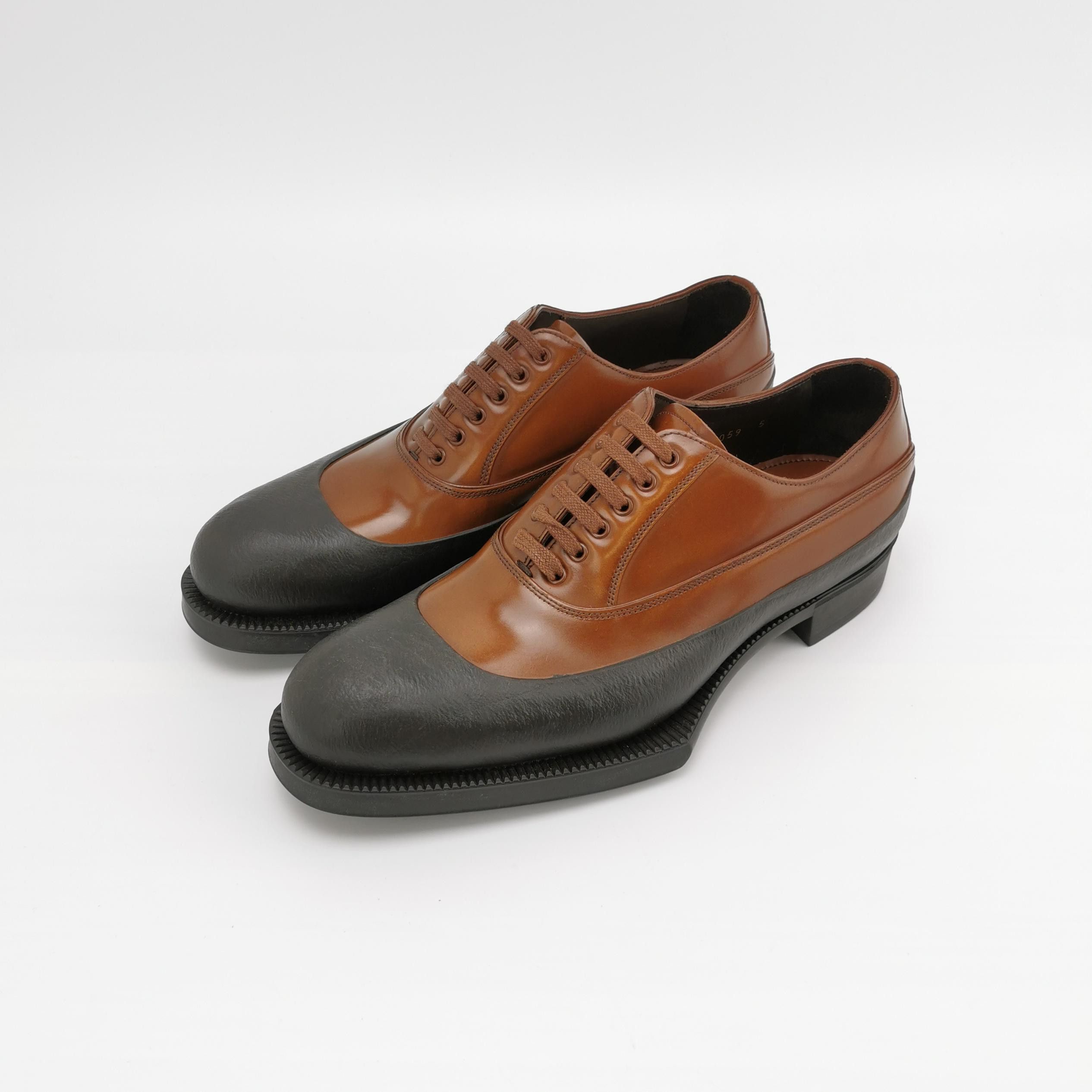 Prada Prada Two-Tone Leather Oxfords EU 39 Size US 6 / EU 39 - 3 Thumbnail
