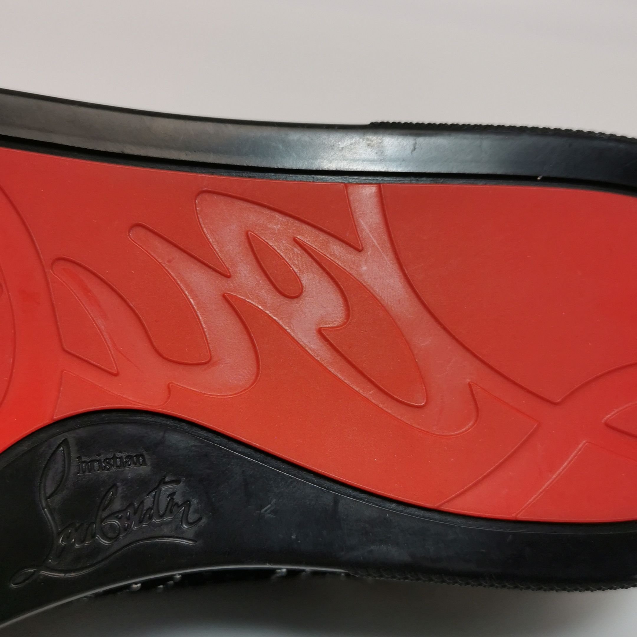 Christian Louboutin Christian Louboutin Strass Louis Junior Sneakers EU 39 Size US 6 / EU 39 - 13 Thumbnail