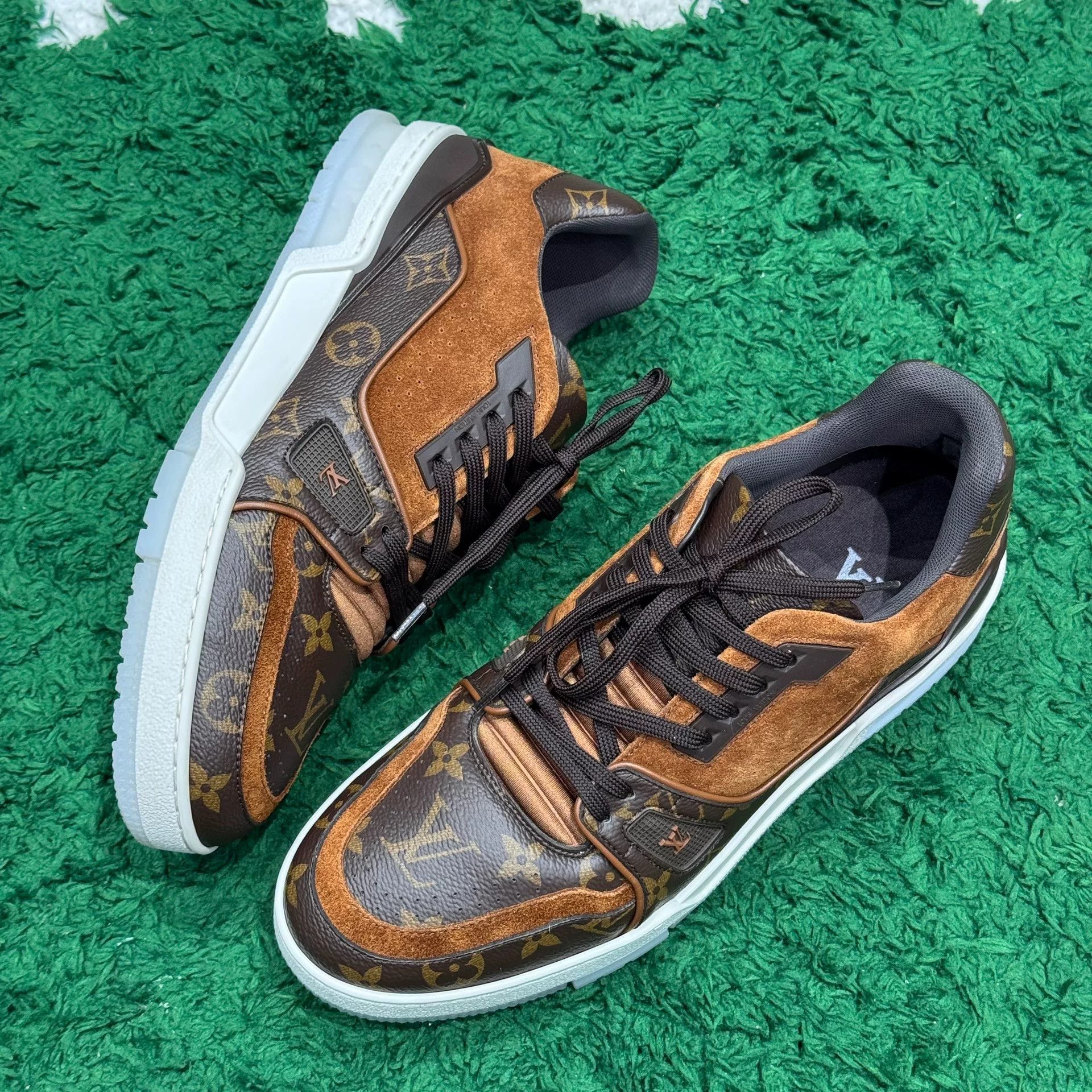 Louis Vuitton Louis Vuitton Training Brown Lowtop Sneakers 8.5 Men Size US 8.5 / EU 41-42 - 3 Thumbnail