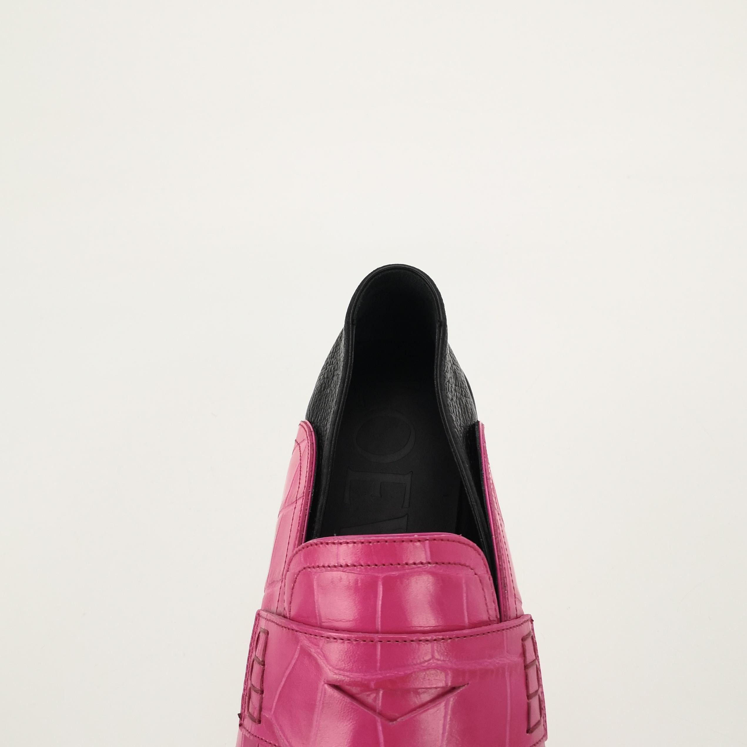 Loewe Loewe Pink Croc Embossed Leather Loafers 41 Size US 8 / EU 41 - 8 Thumbnail