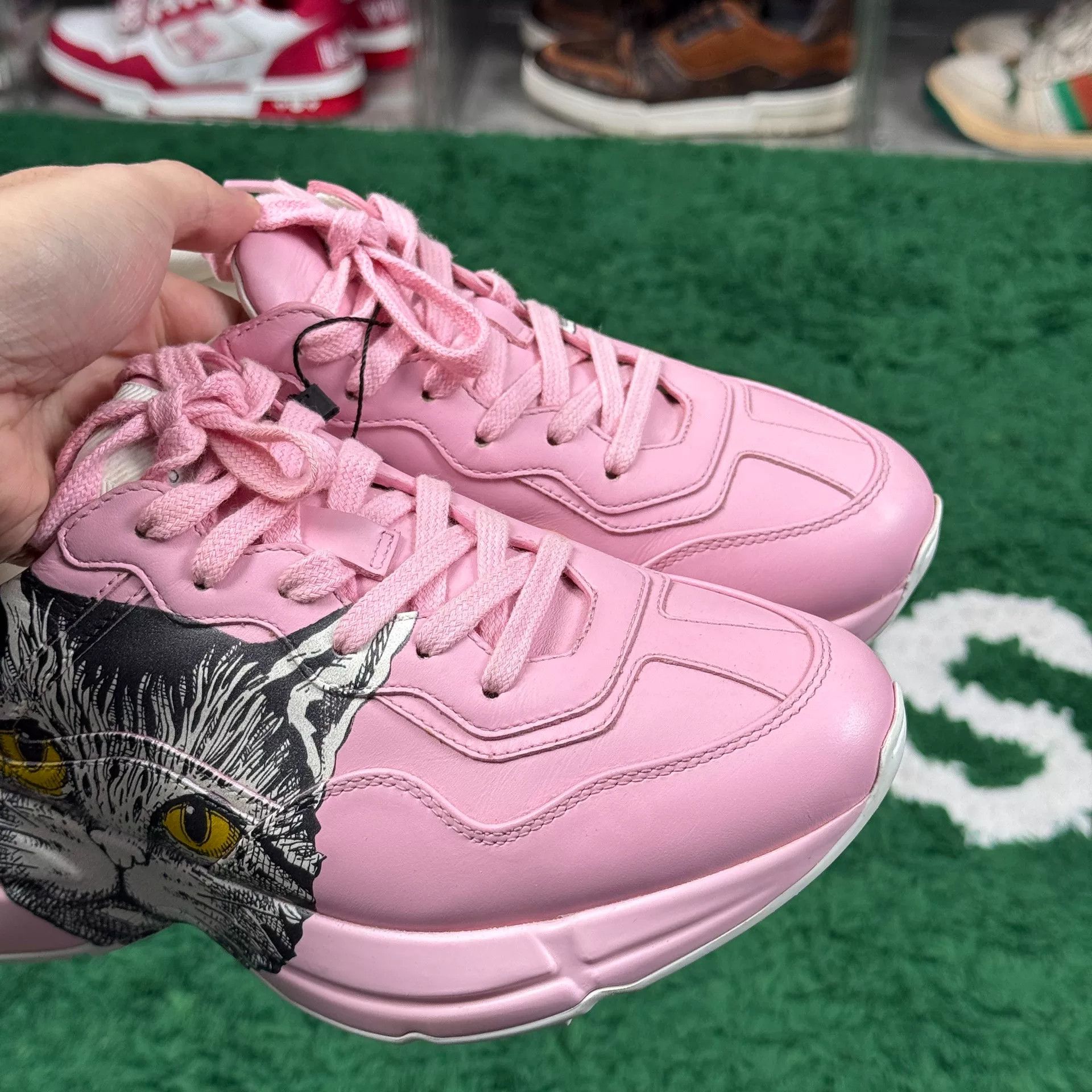 Gucci Gucci Printed Pink Lowtop Sneakers us_7 Women Size US 7 / IT 37 - 3 Thumbnail