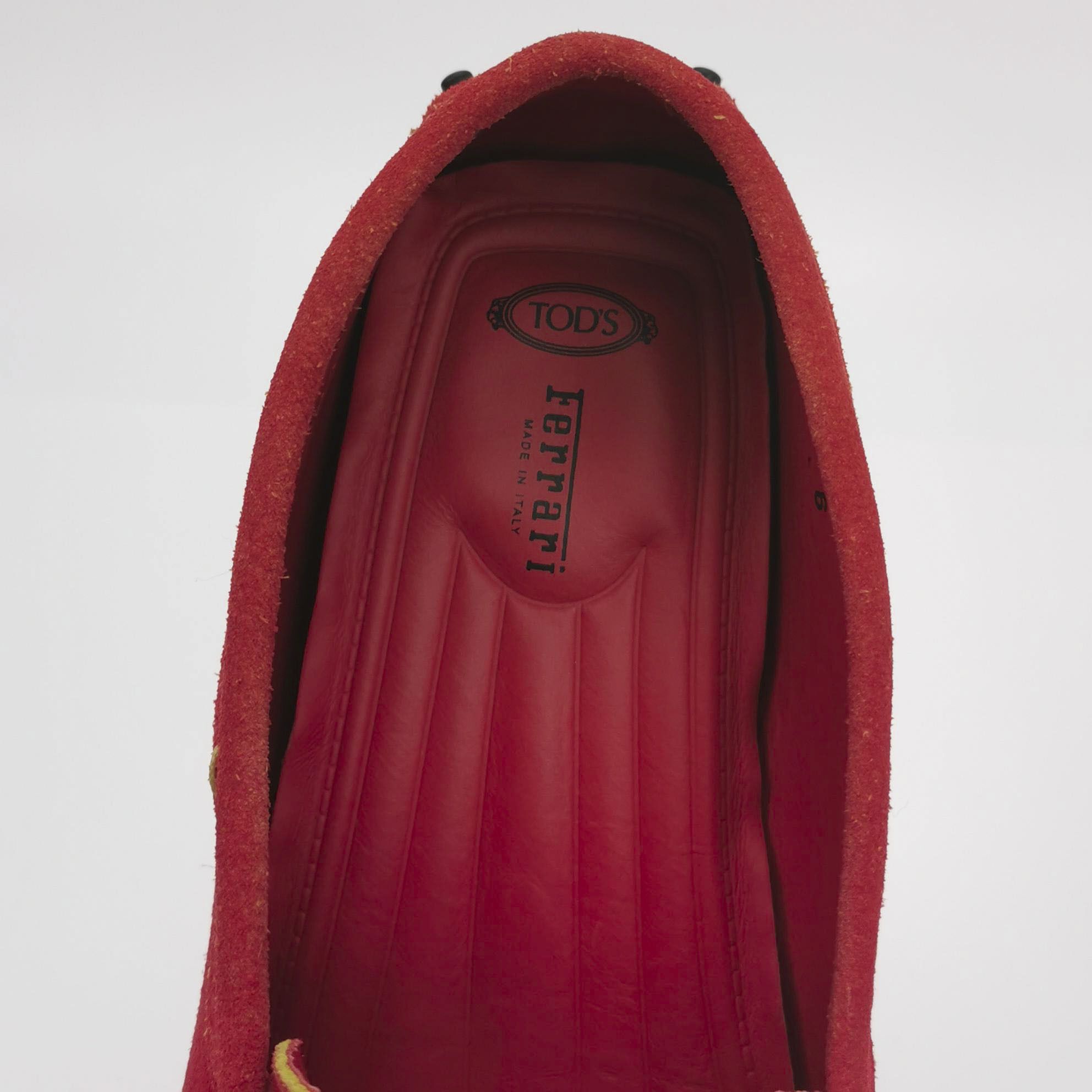 Tod's Tod's x Ferrari Suede Gommino Loafers EU 40 Size US 7 / EU 40 - 8 Thumbnail
