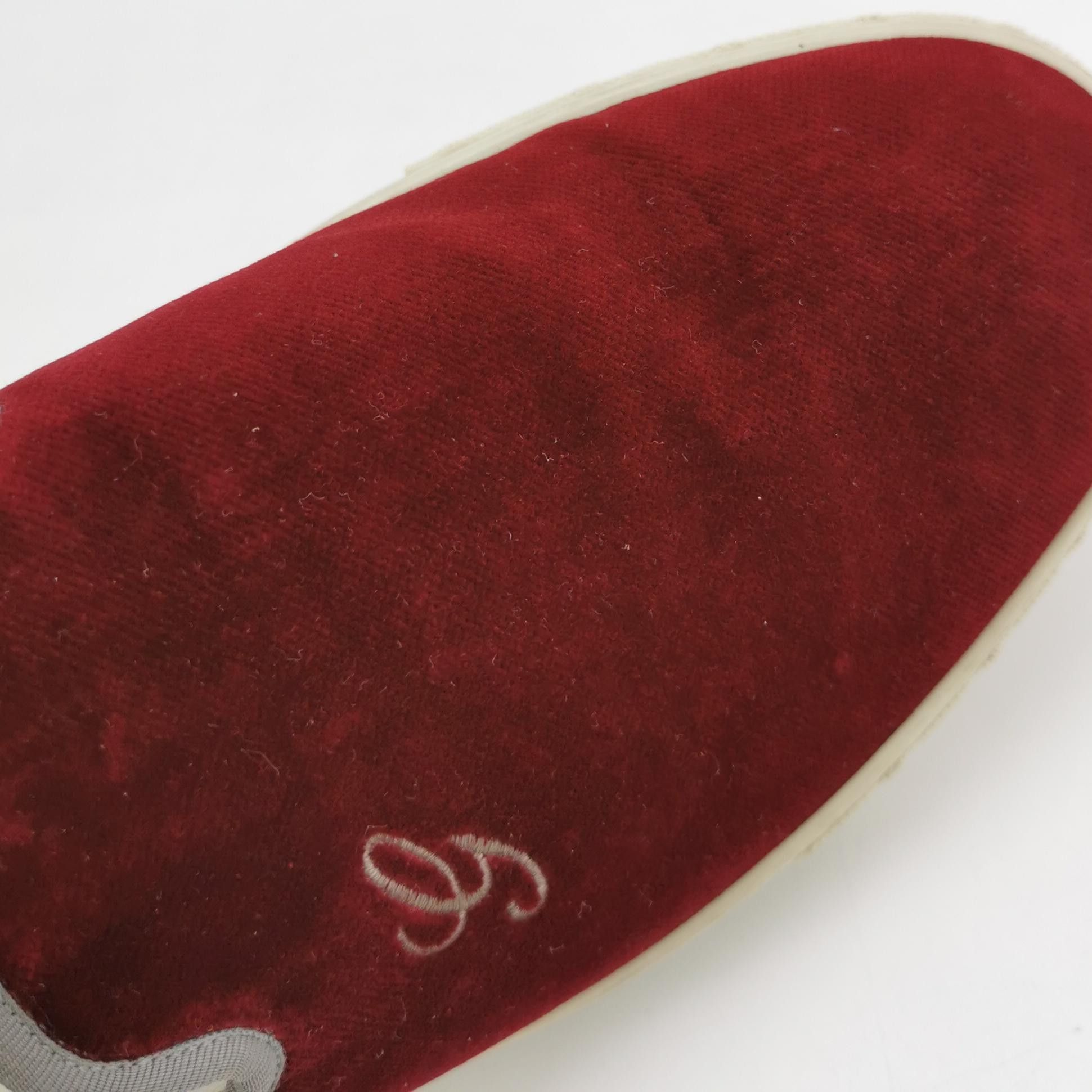 Gucci Gucci Red Velvet Slip On Sneakers 41 Size US 8 / EU 41 - 9 Thumbnail