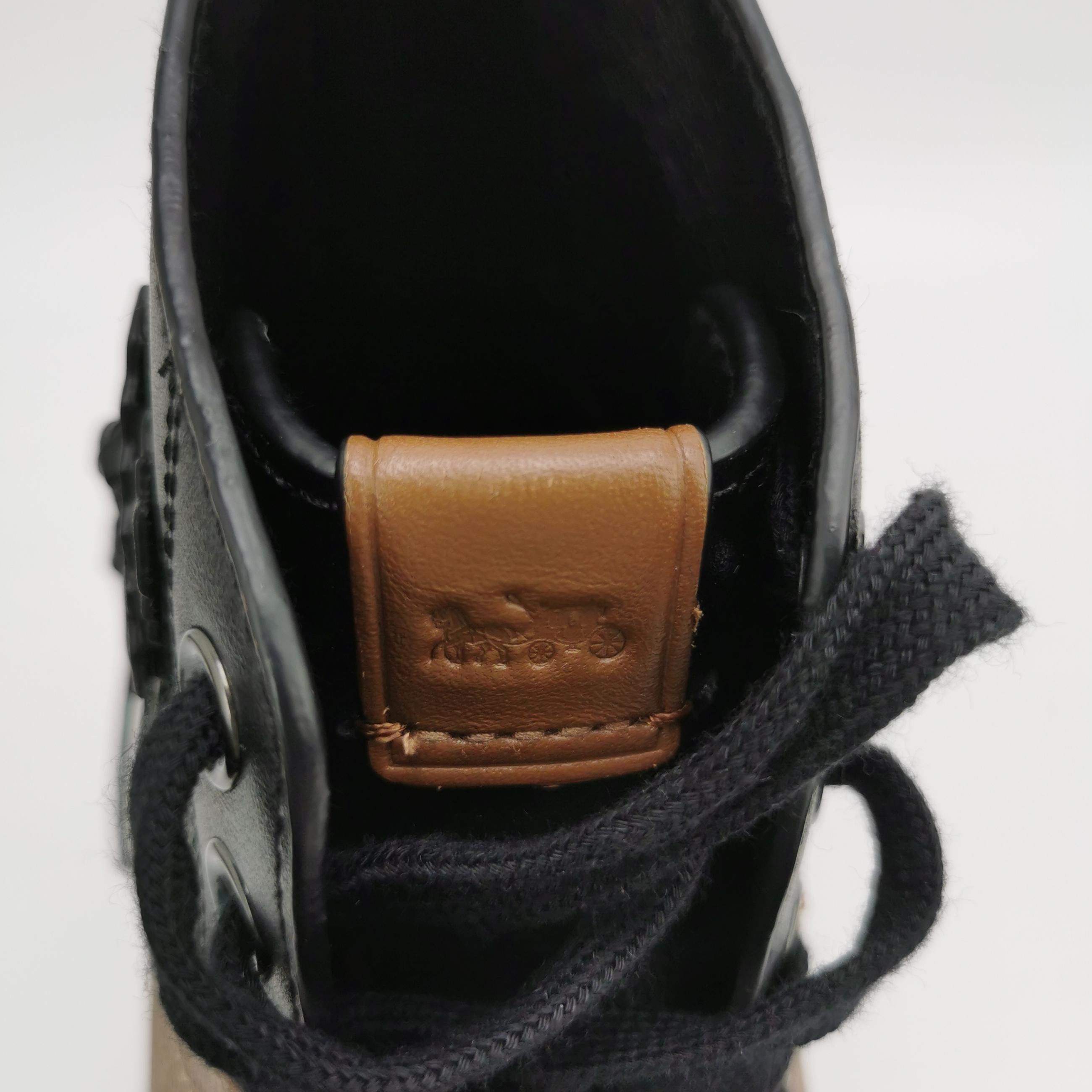 Coach Coach Signature Canvas Hi-Top Sneakers 40.5 Size US 7 / EU 40 - 11 Thumbnail