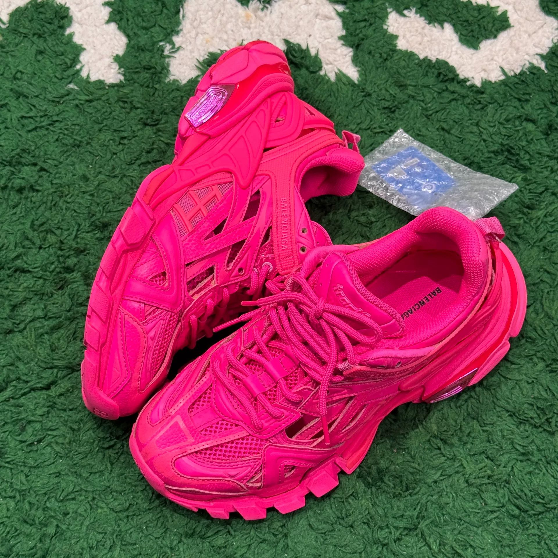 Balenciaga Balenciaga Multi Lowtop Sneakers us_8 Women Size US 8 / IT 38 - 2 Thumbnail